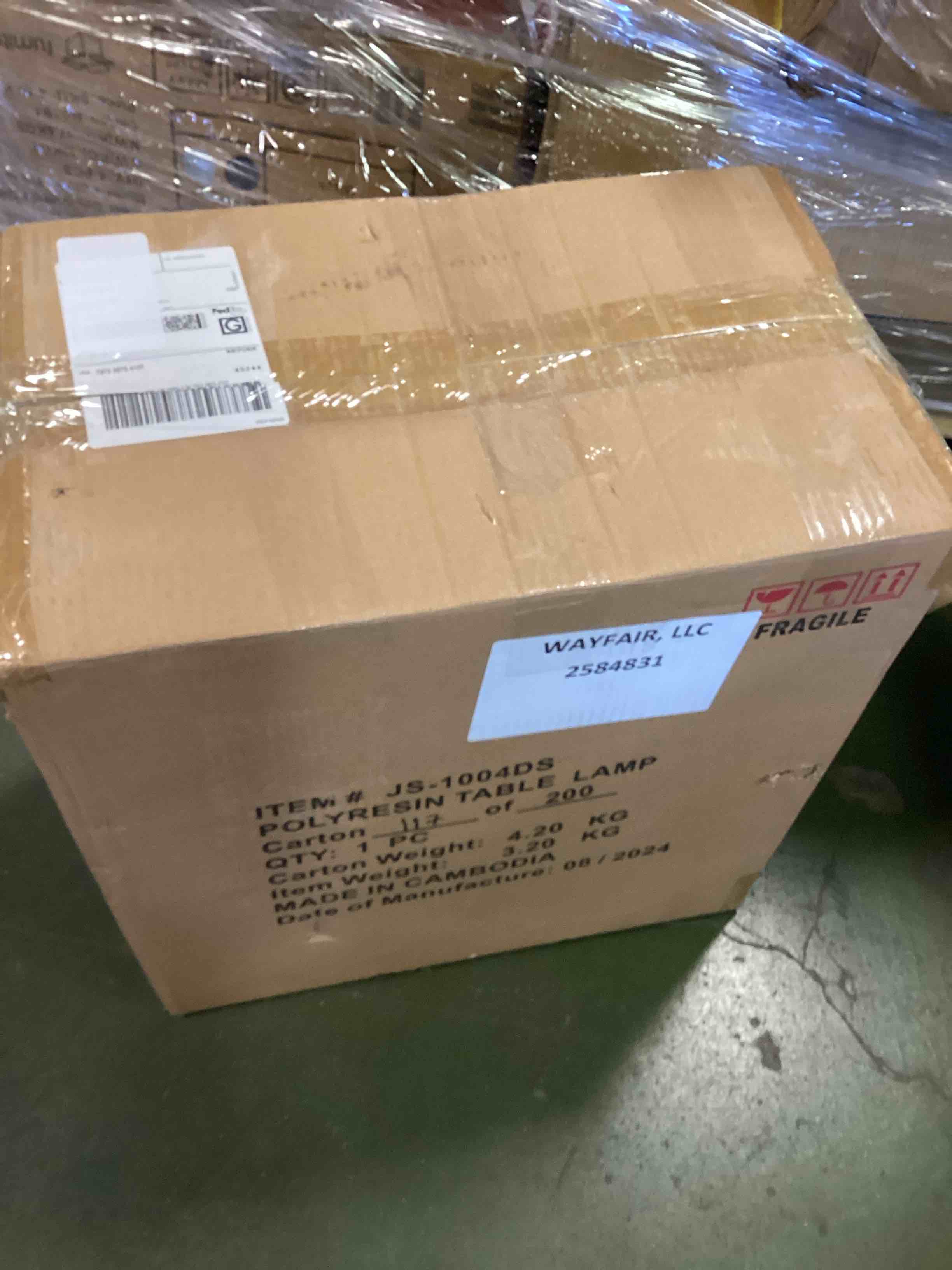 https://s3.amazonaws.com/lotting-images-prod/bidfta/TEA2120736_1740776653431.jpeg