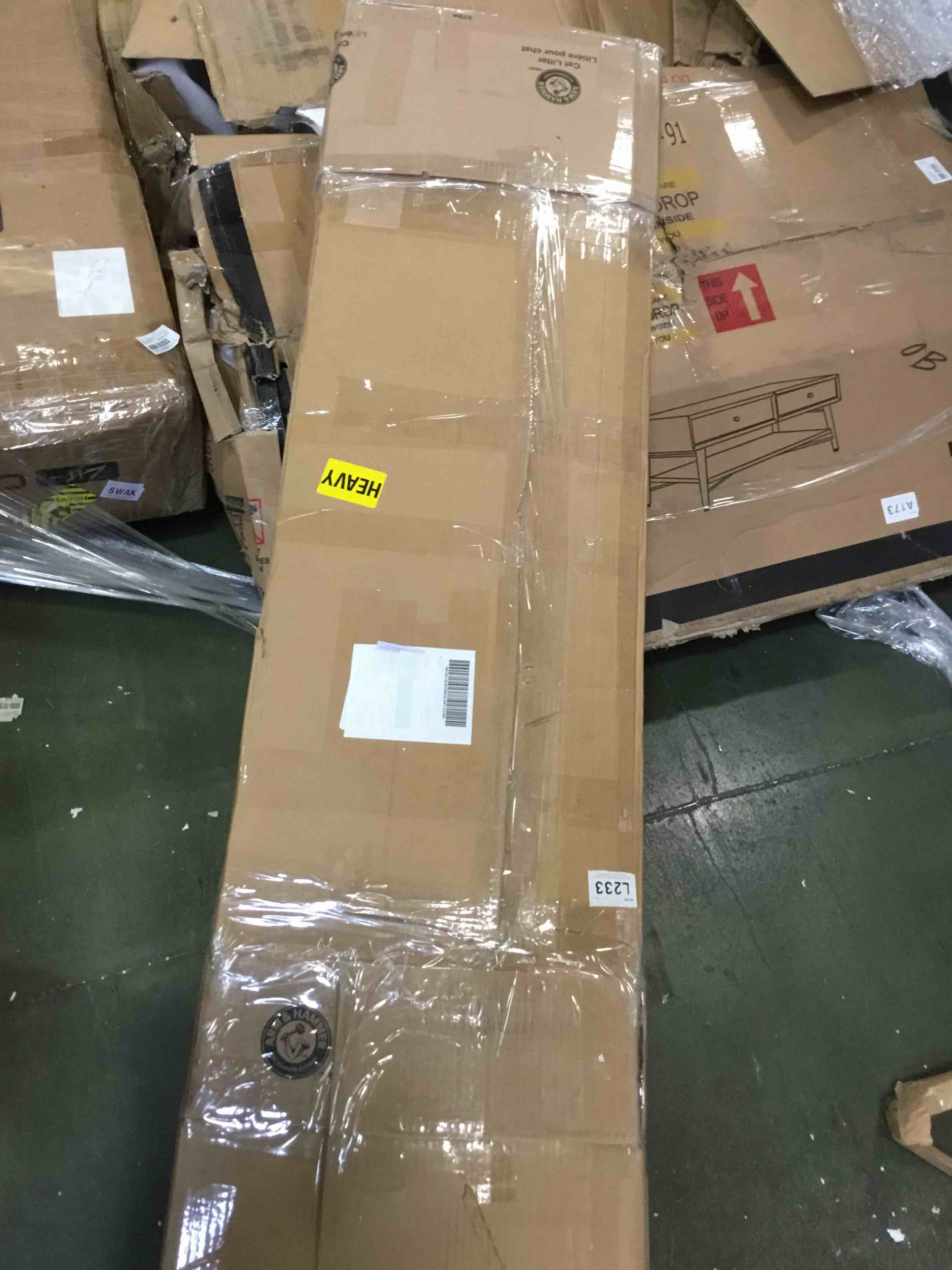 https://s3.amazonaws.com/lotting-images-prod/bidfta/TEA2122201_1739813875619.jpeg
