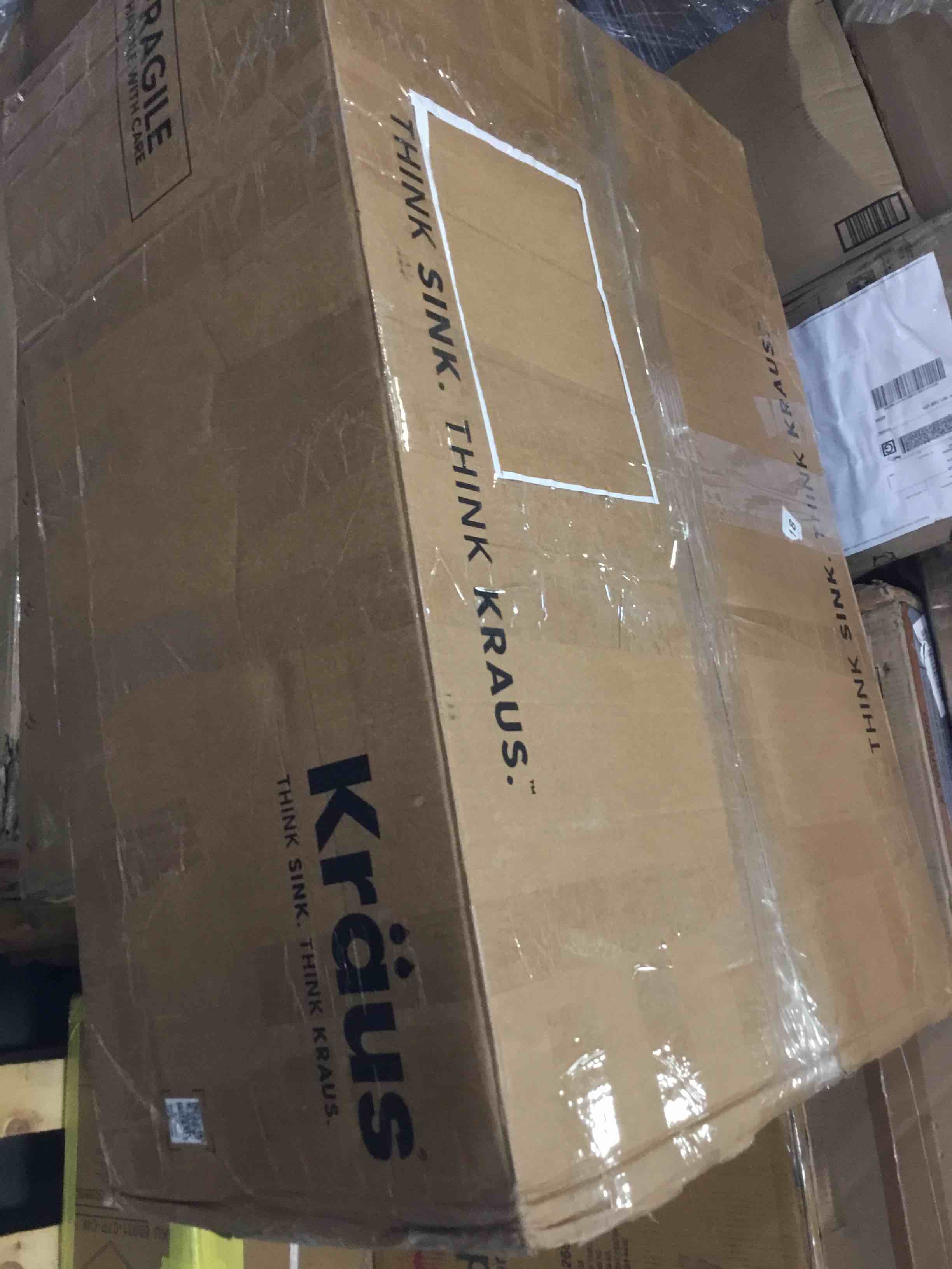 https://s3.amazonaws.com/lotting-images-prod/bidfta/TEA2122307_1739903676616.jpeg