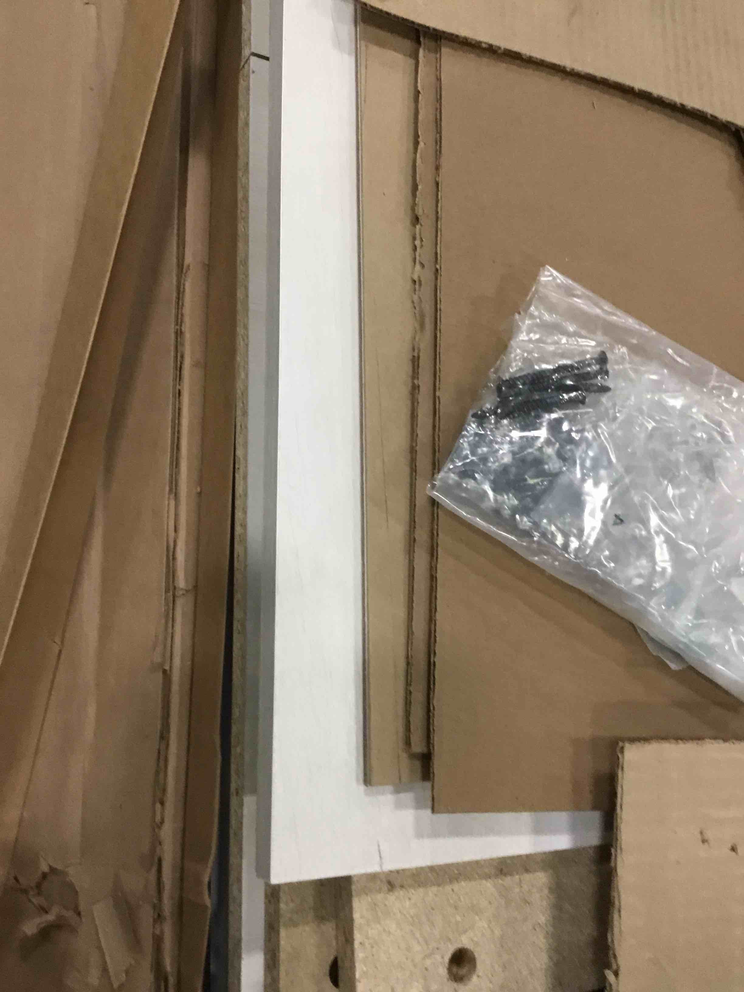 https://s3.amazonaws.com/lotting-images-prod/bidfta/TEA2124193_1742214046668.jpeg