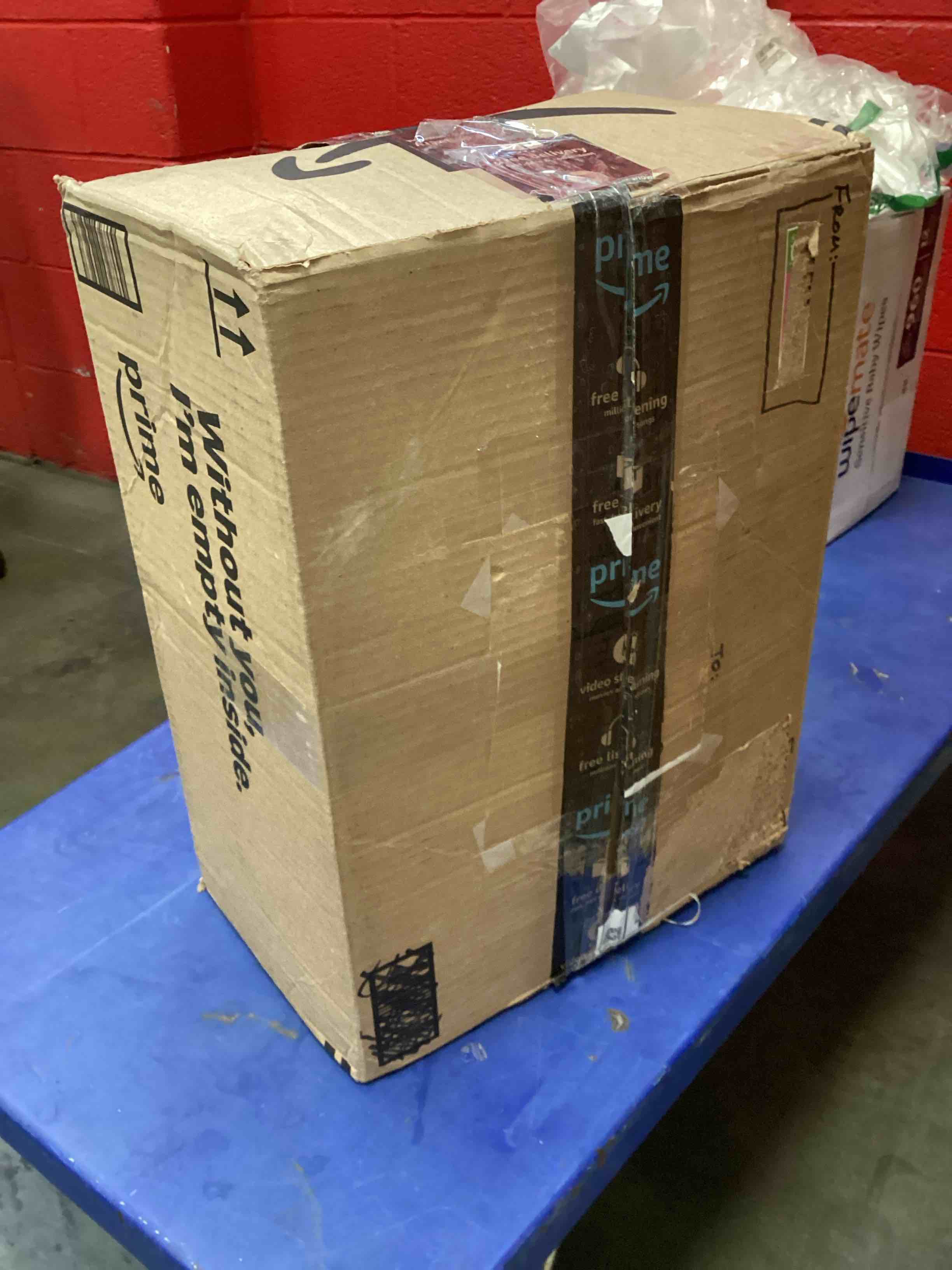 https://s3.amazonaws.com/lotting-images-prod/bidfta/TEA2127124_1746456476675.jpeg