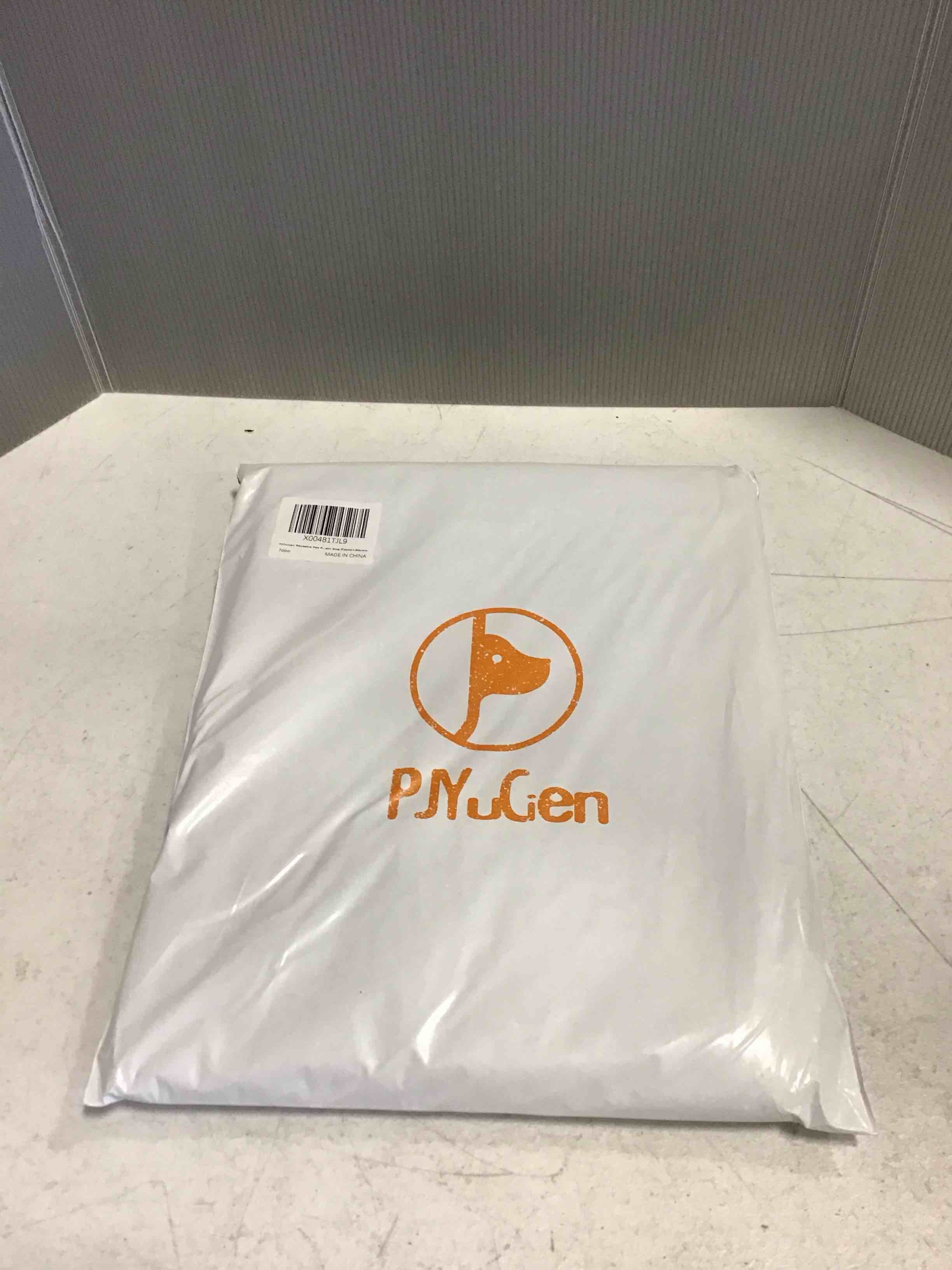 https://s3.amazonaws.com/lotting-images-prod/bidfta/TEA2128155_1744809396437.jpeg