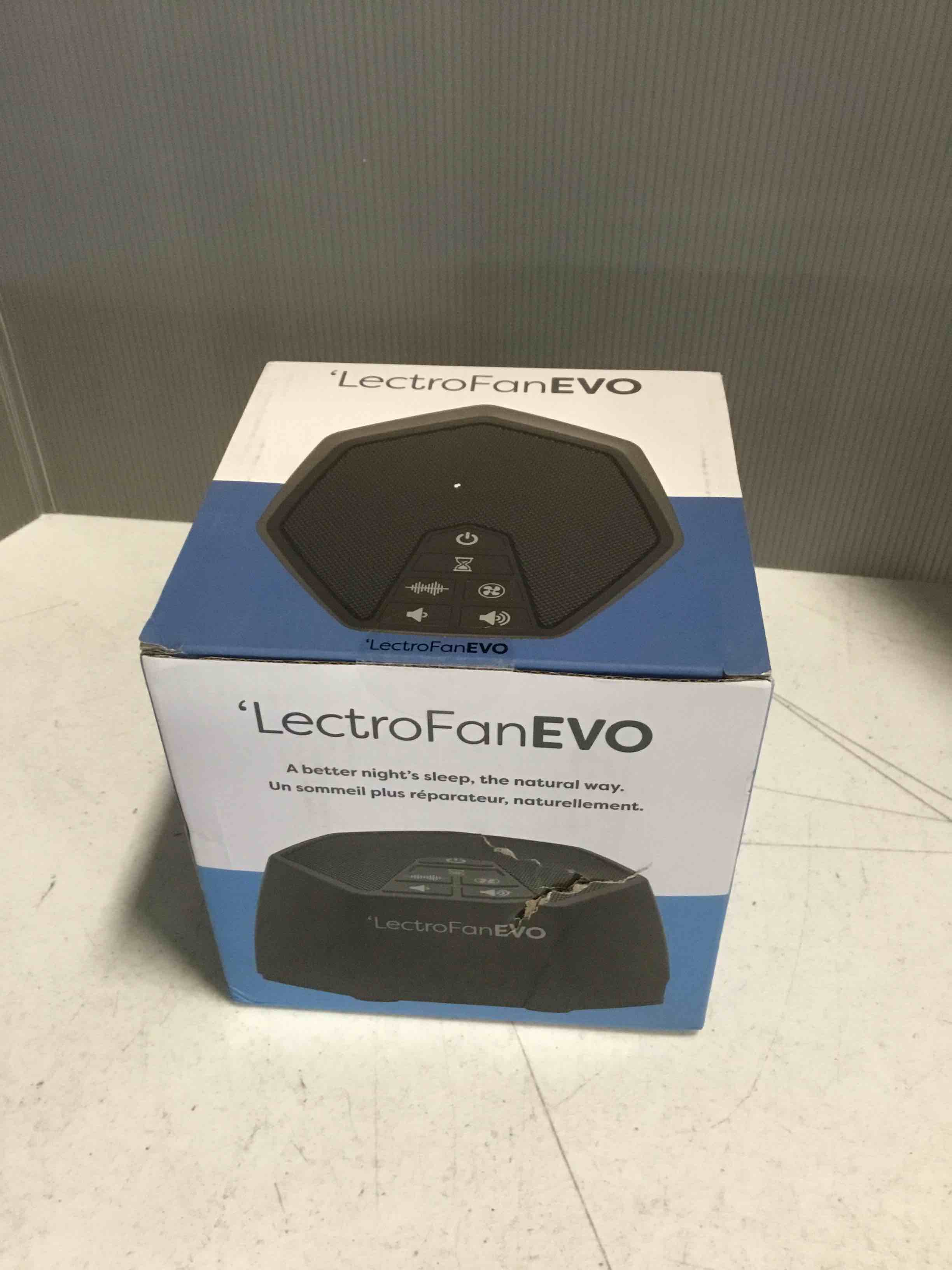 https://s3.amazonaws.com/lotting-images-prod/bidfta/TEA2128273_1744892485881.jpeg
