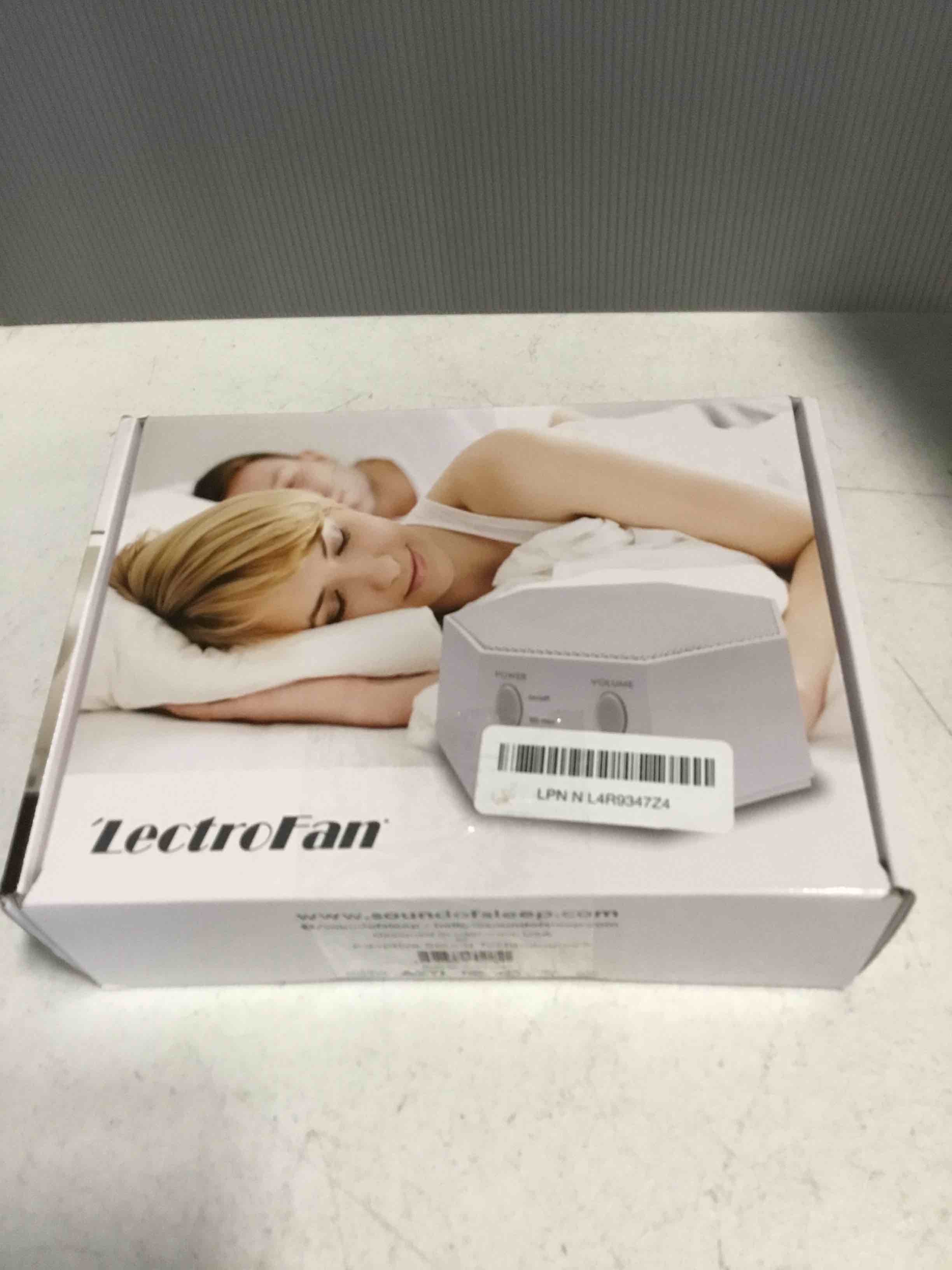 https://s3.amazonaws.com/lotting-images-prod/bidfta/TEA2128301_1744897225168.jpeg