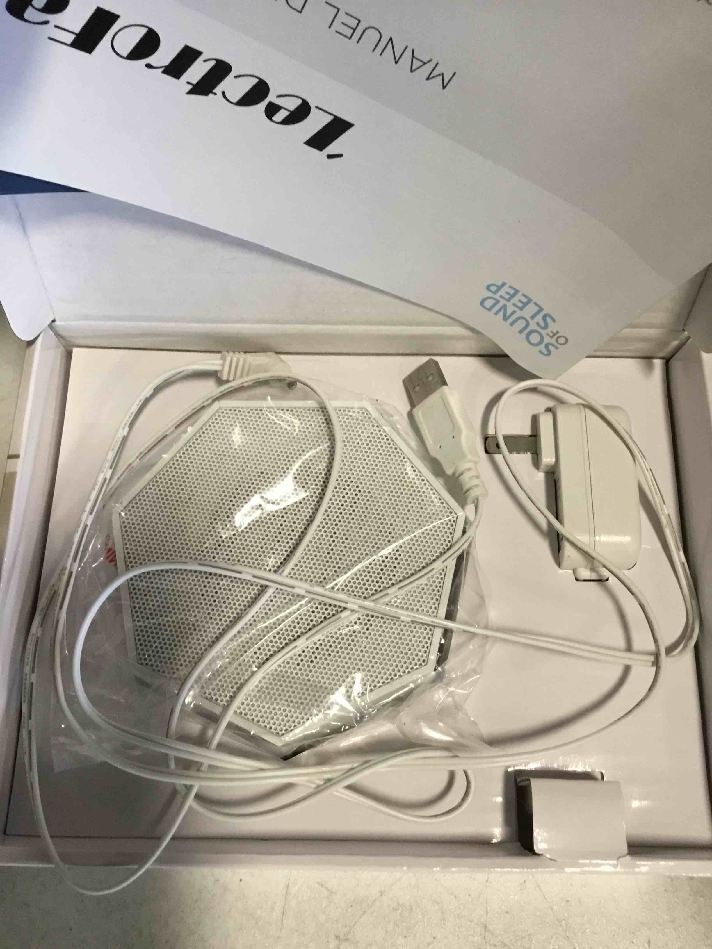 https://s3.amazonaws.com/lotting-images-prod/bidfta/TEA2128315_1744899747447.jpeg