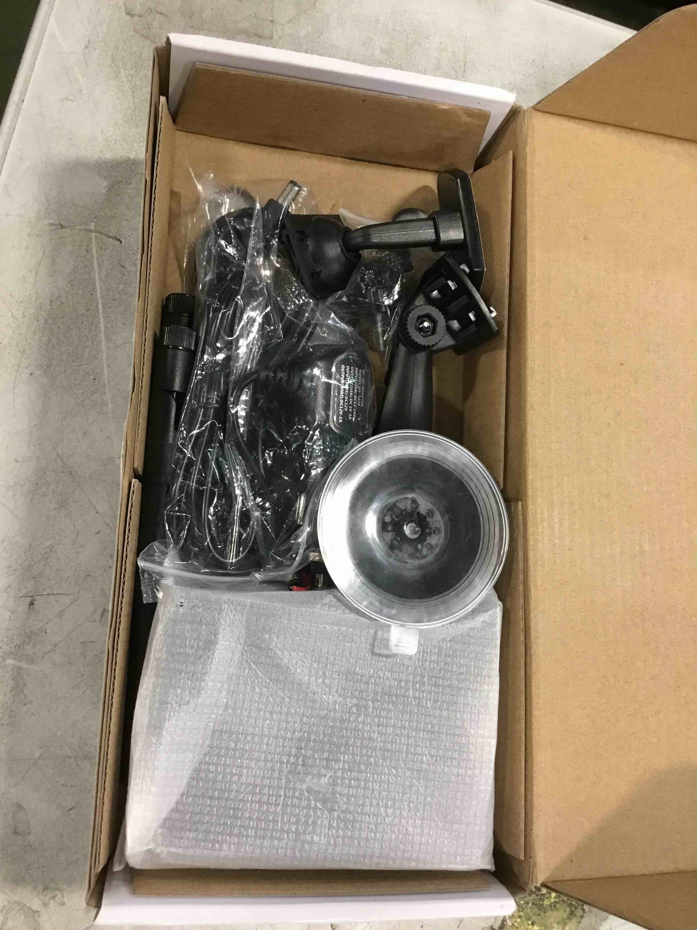https://s3.amazonaws.com/lotting-images-prod/bidfta/TEA2128741_1745253222561.jpeg