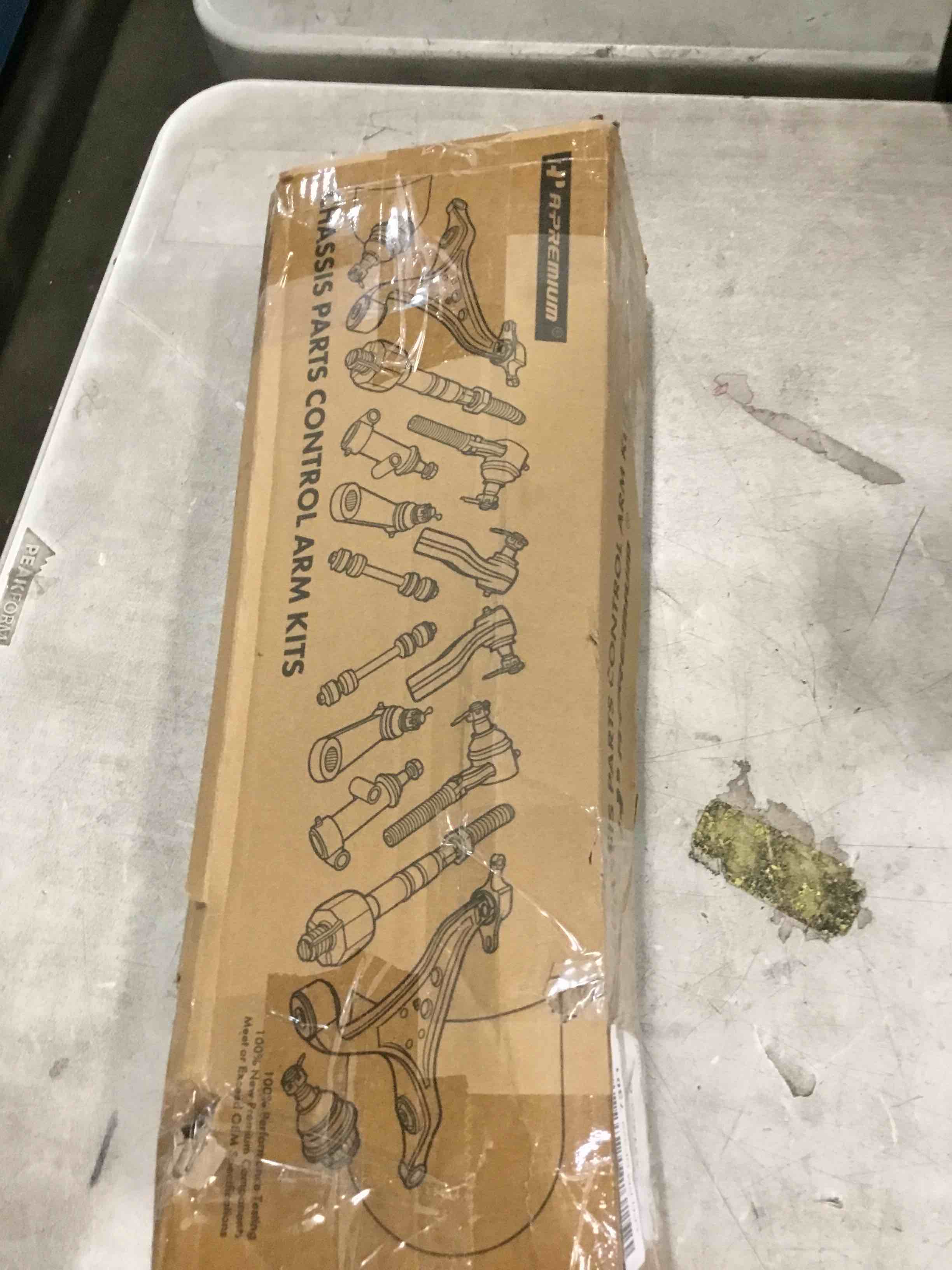 https://s3.amazonaws.com/lotting-images-prod/bidfta/TEA2128774_1745259052389.jpeg