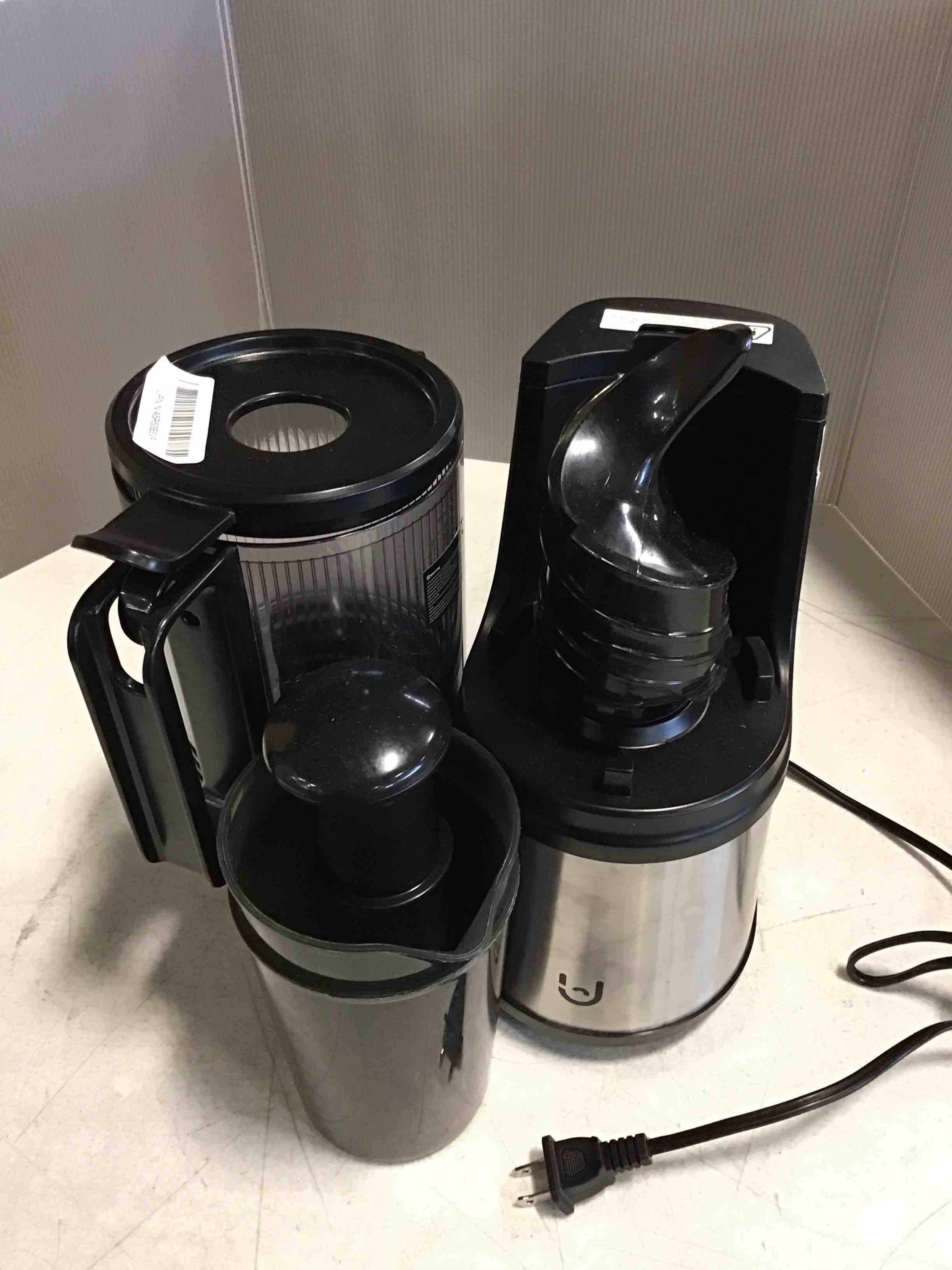 https://s3.amazonaws.com/lotting-images-prod/bidfta/TEA2128842_1745411113856.jpeg