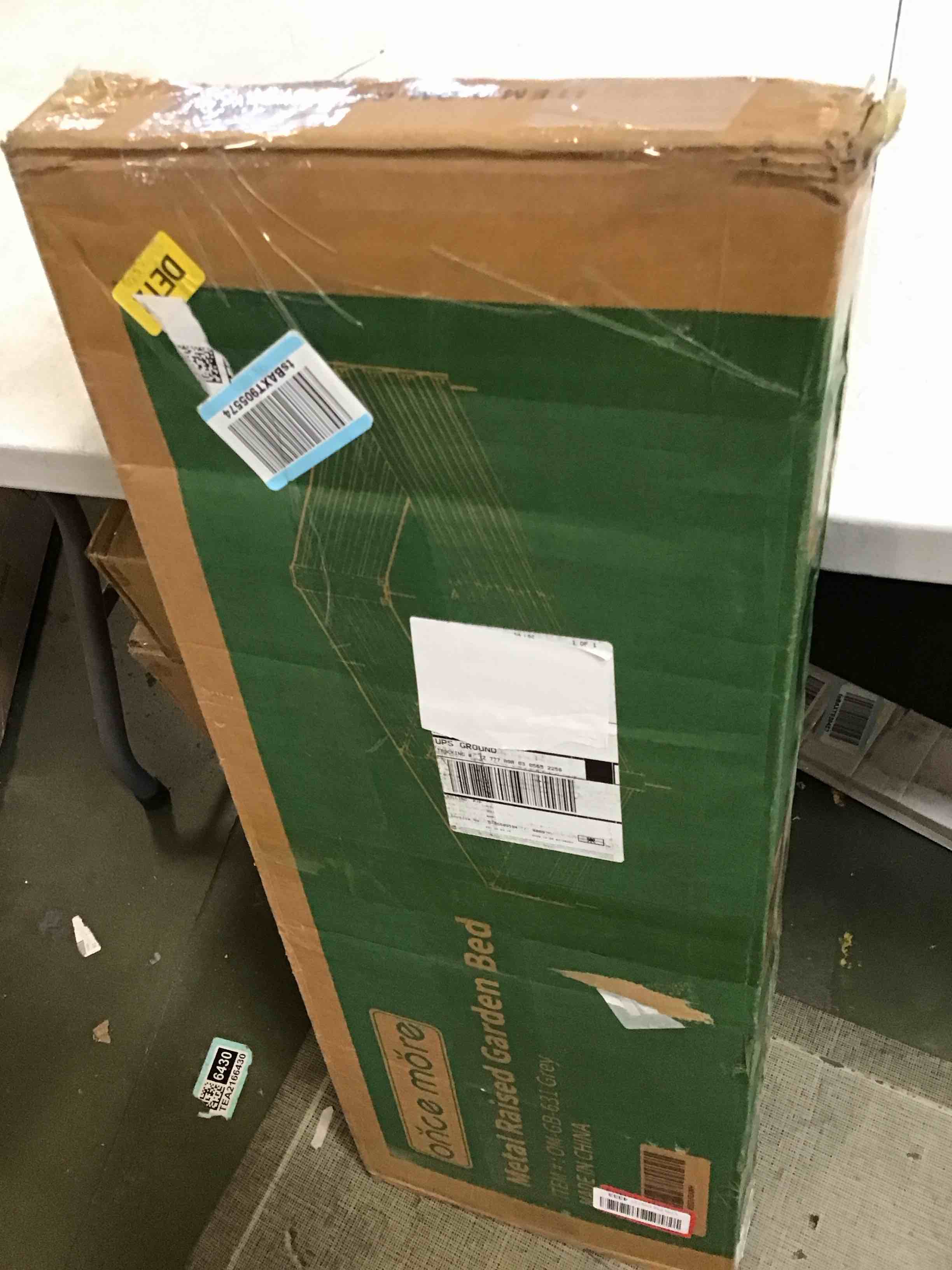 https://s3.amazonaws.com/lotting-images-prod/bidfta/TEA2128906_1745420828510.jpeg