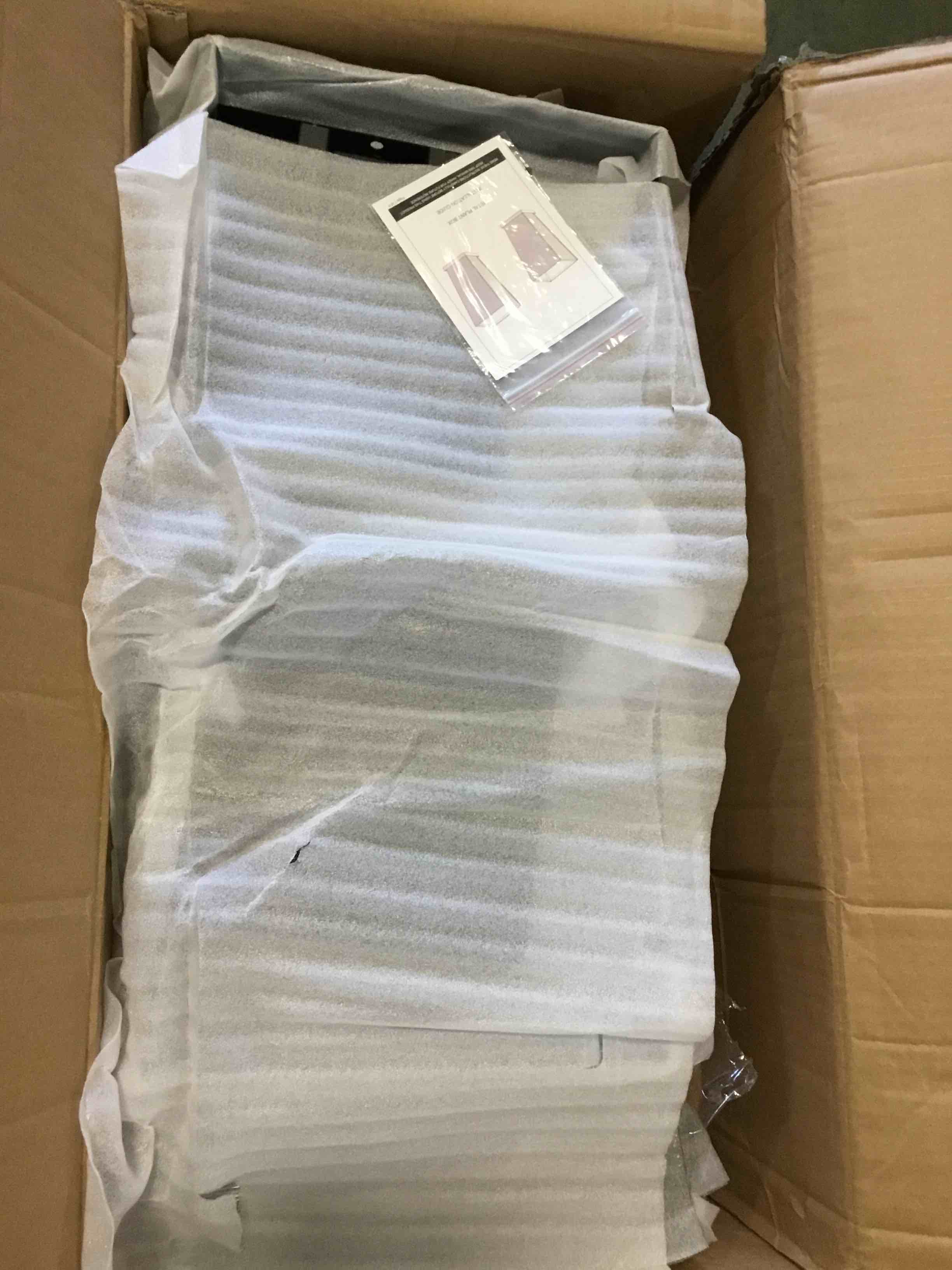 https://s3.amazonaws.com/lotting-images-prod/bidfta/TEA2129771_1746022783327.jpeg