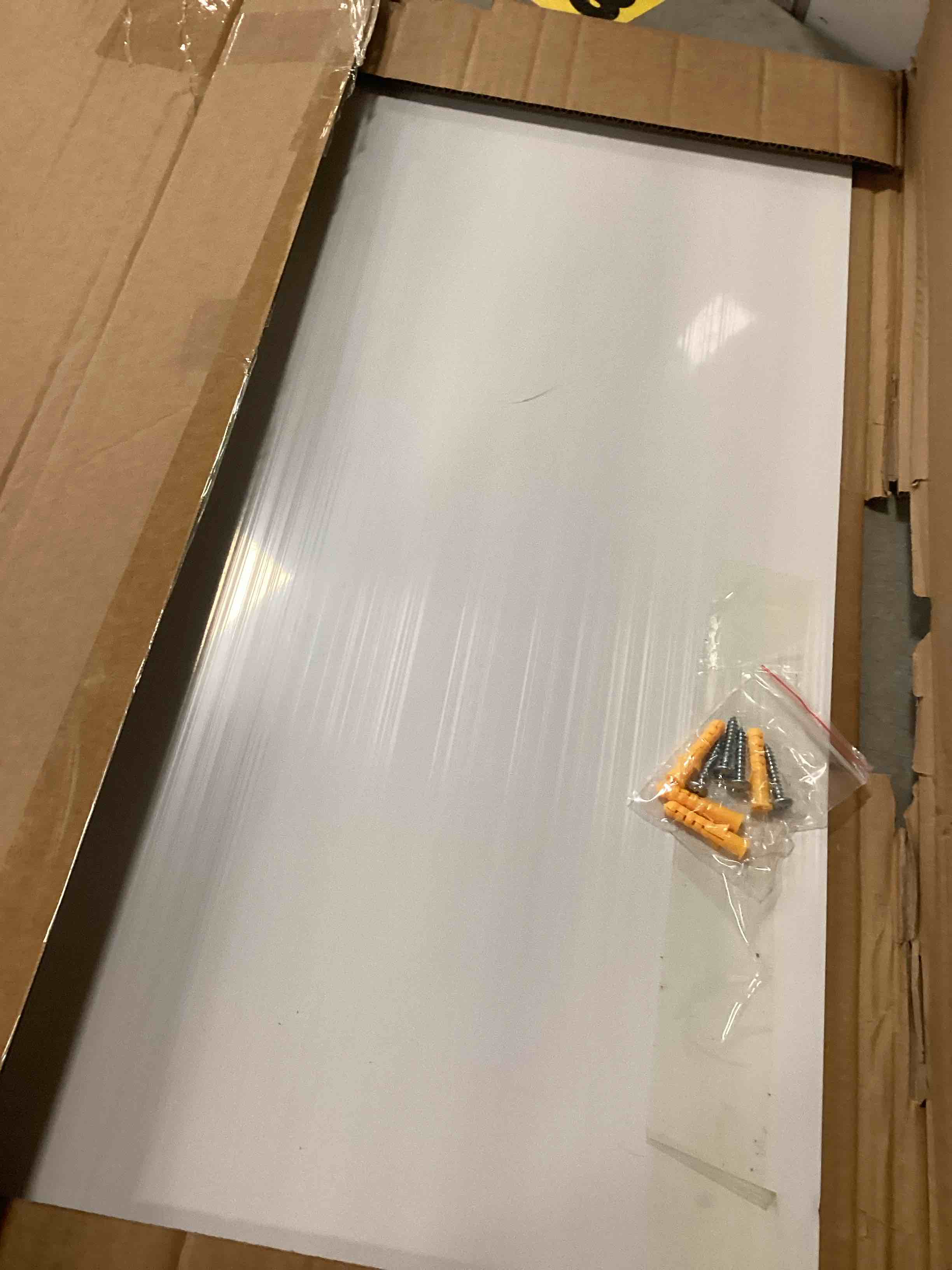 https://s3.amazonaws.com/lotting-images-prod/bidfta/TEA2130134_1746539124135.jpeg