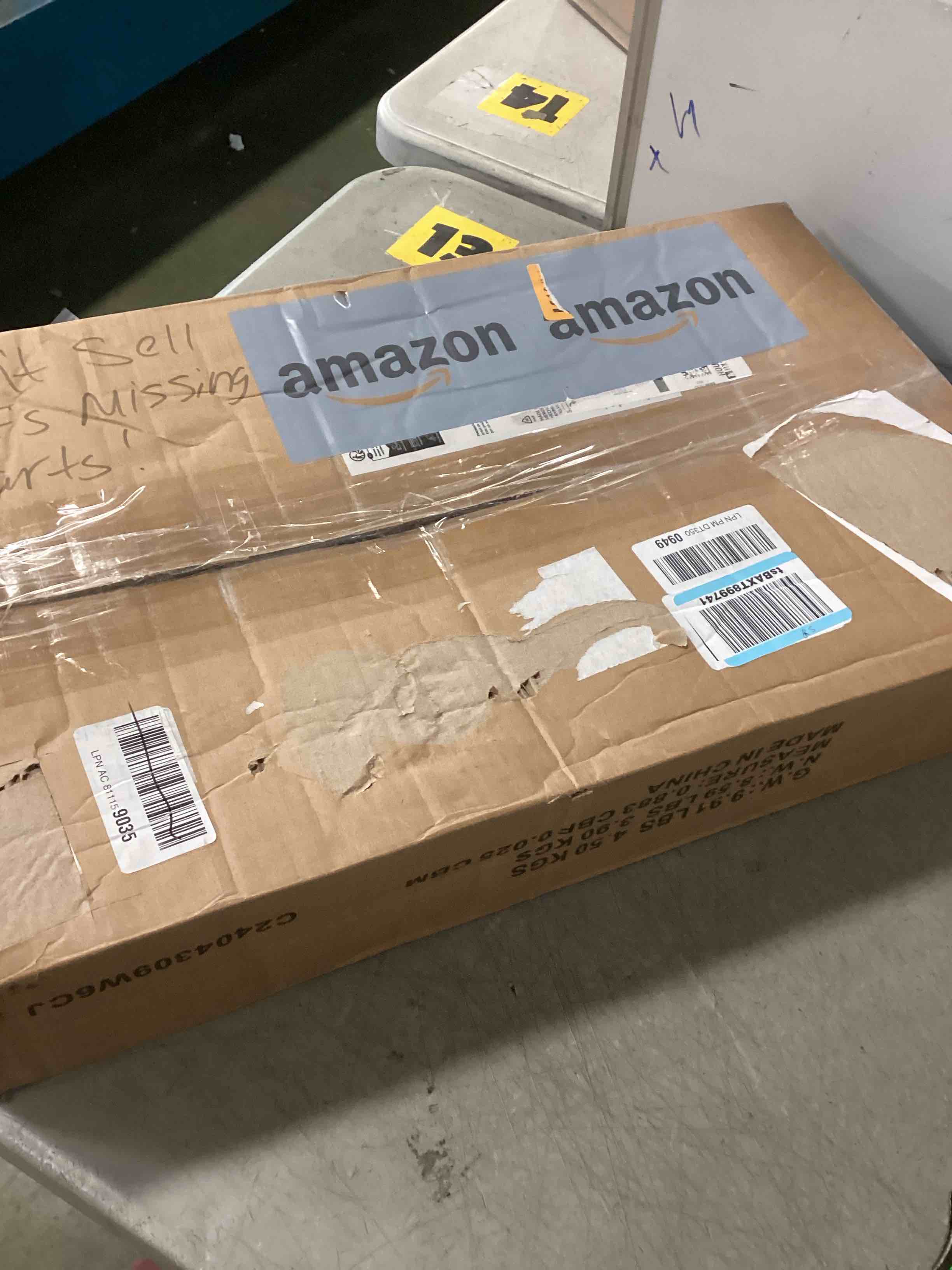 https://s3.amazonaws.com/lotting-images-prod/bidfta/TEA2130193_1746548838297.jpeg