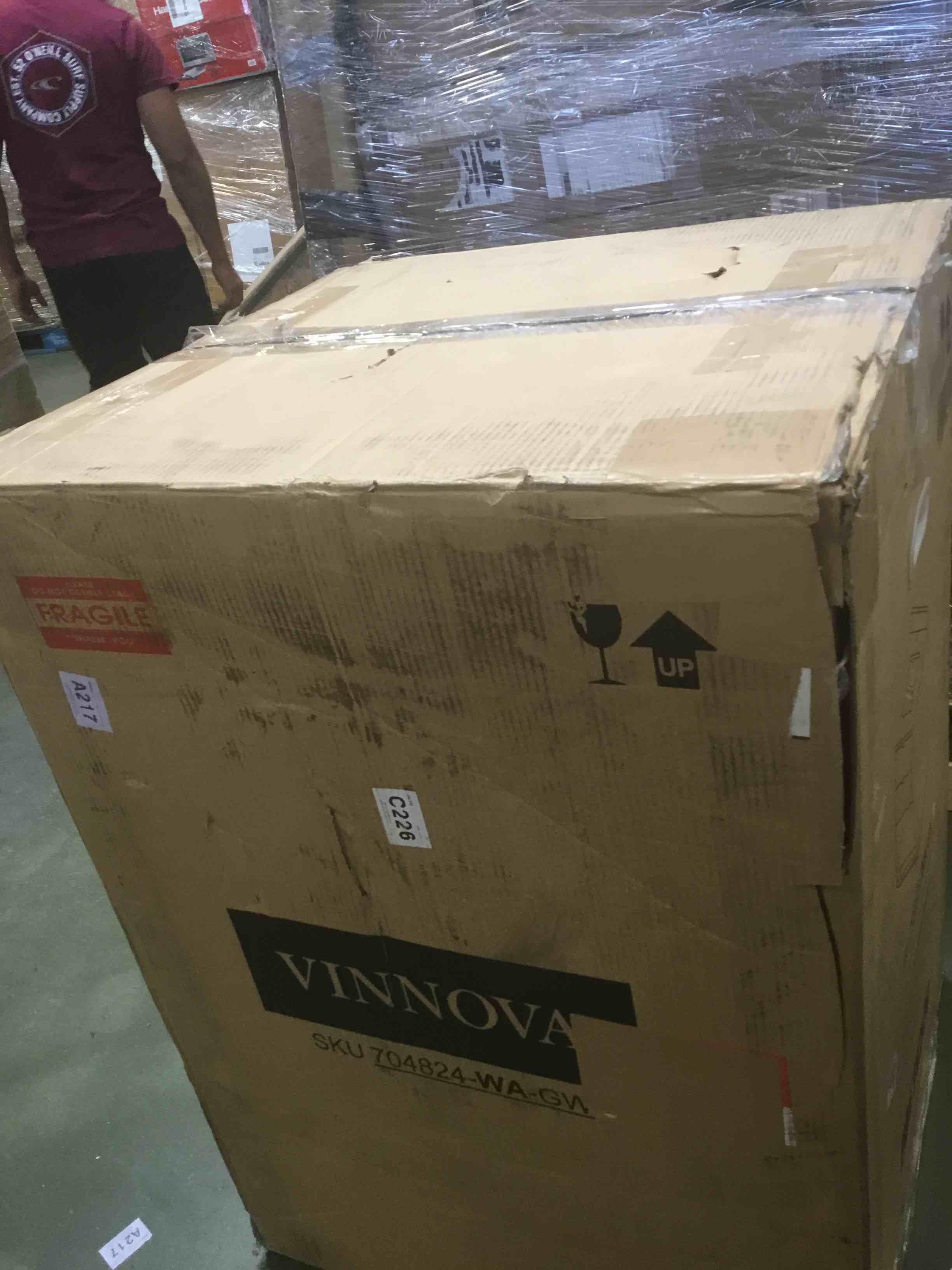 https://s3.amazonaws.com/lotting-images-prod/bidfta/TEA2132521_1744822217811.jpeg