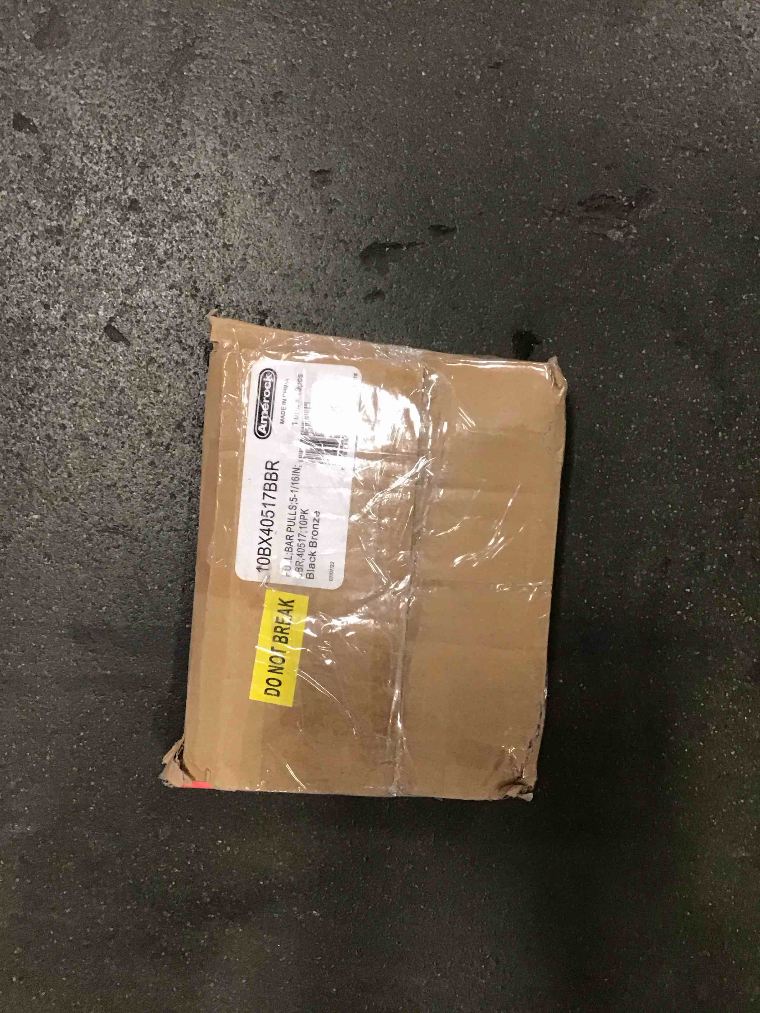 https://s3.amazonaws.com/lotting-images-prod/bidfta/TEA2132584_1744910052460.jpeg