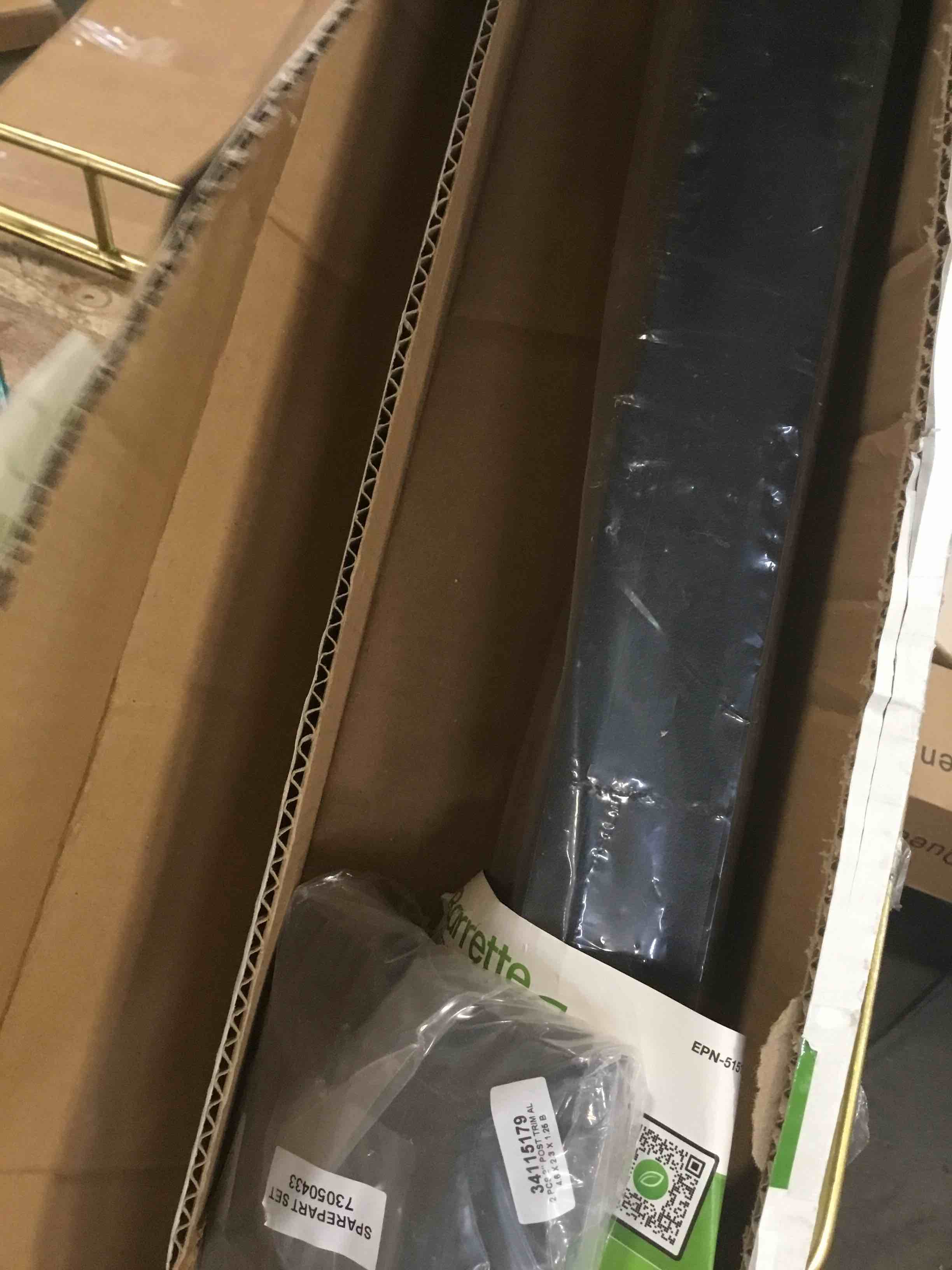 https://s3.amazonaws.com/lotting-images-prod/bidfta/TEA2133406_1745945409117.jpeg