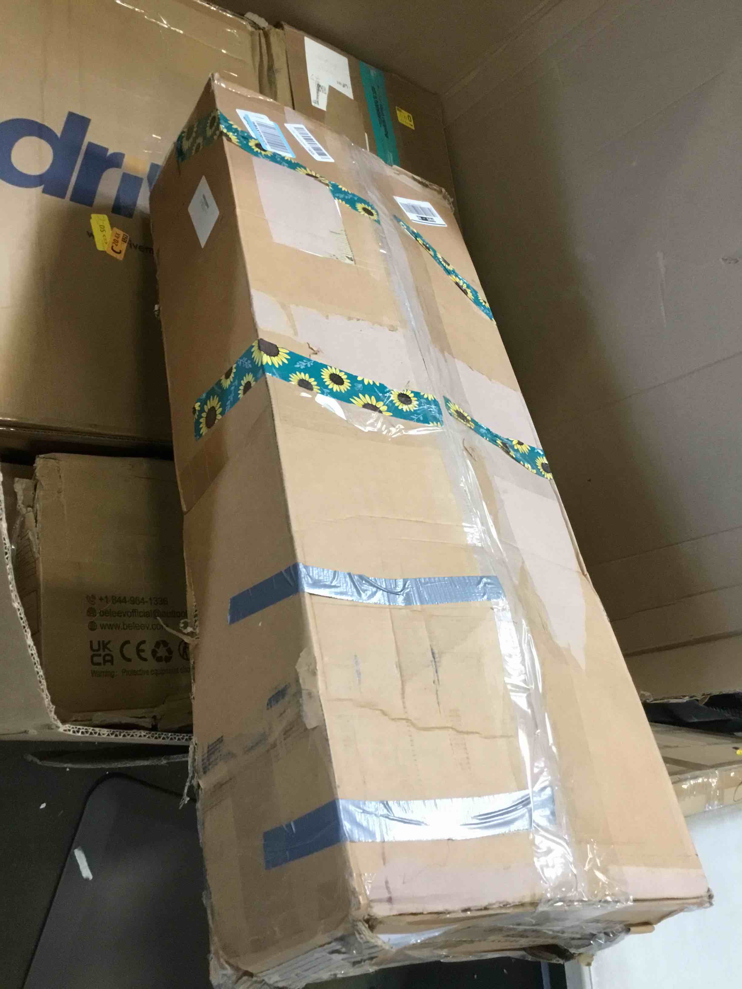 https://s3.amazonaws.com/lotting-images-prod/bidfta/TEA2137670_1745420553853.jpeg