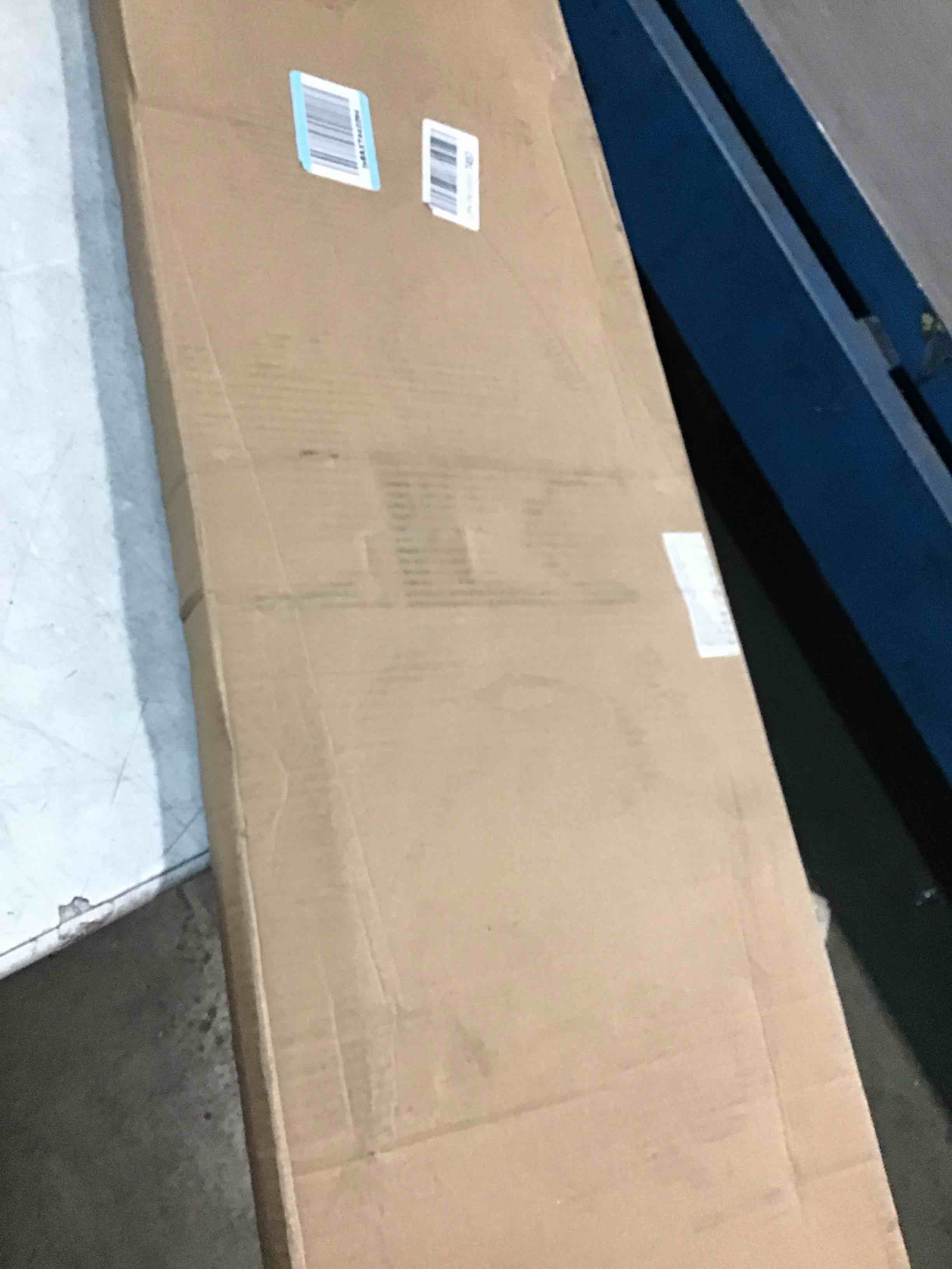 https://s3.amazonaws.com/lotting-images-prod/bidfta/TEA2138196_1750509871136.jpeg