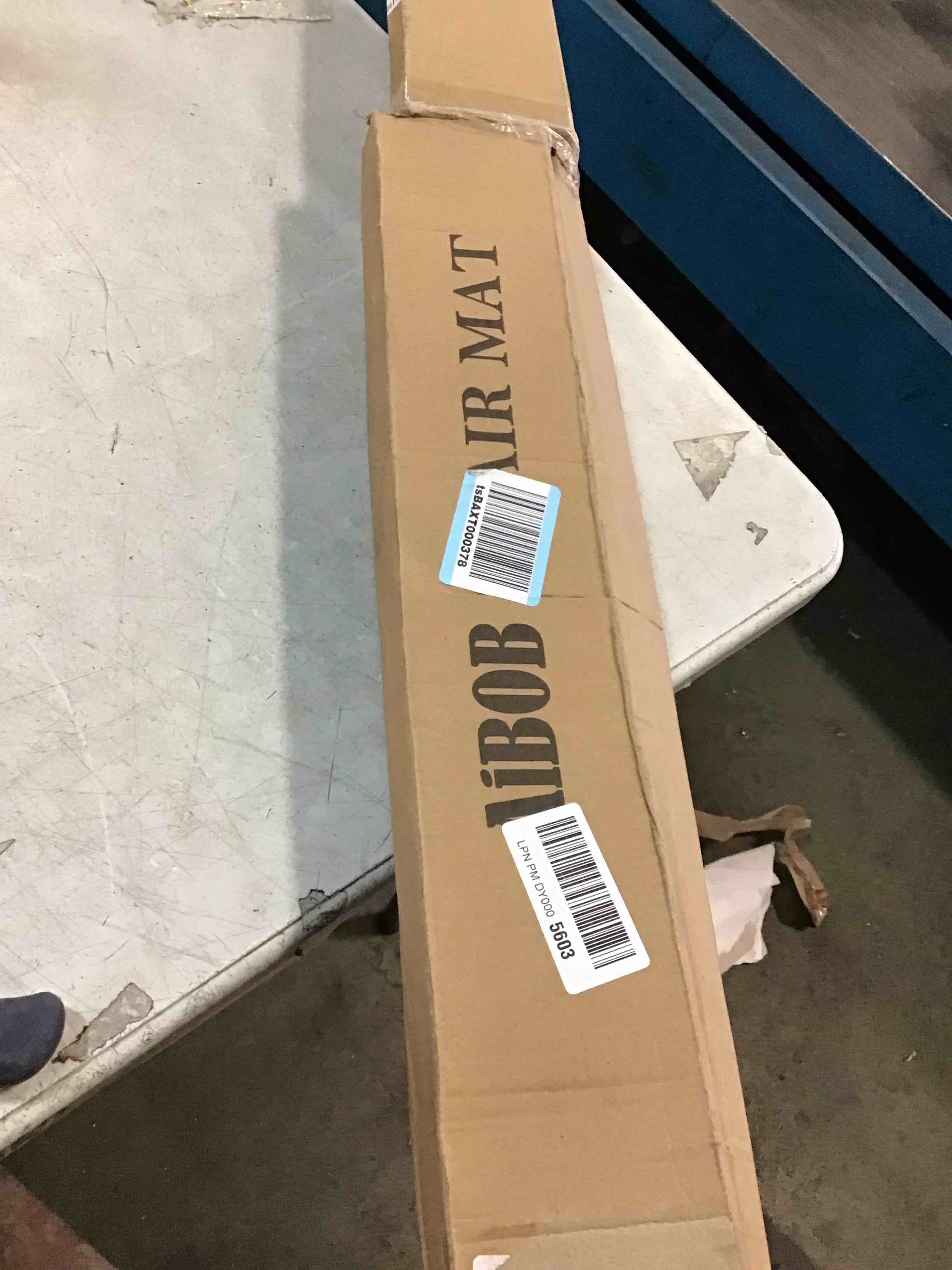 https://s3.amazonaws.com/lotting-images-prod/bidfta/TEA2138235_1750515659712.jpeg