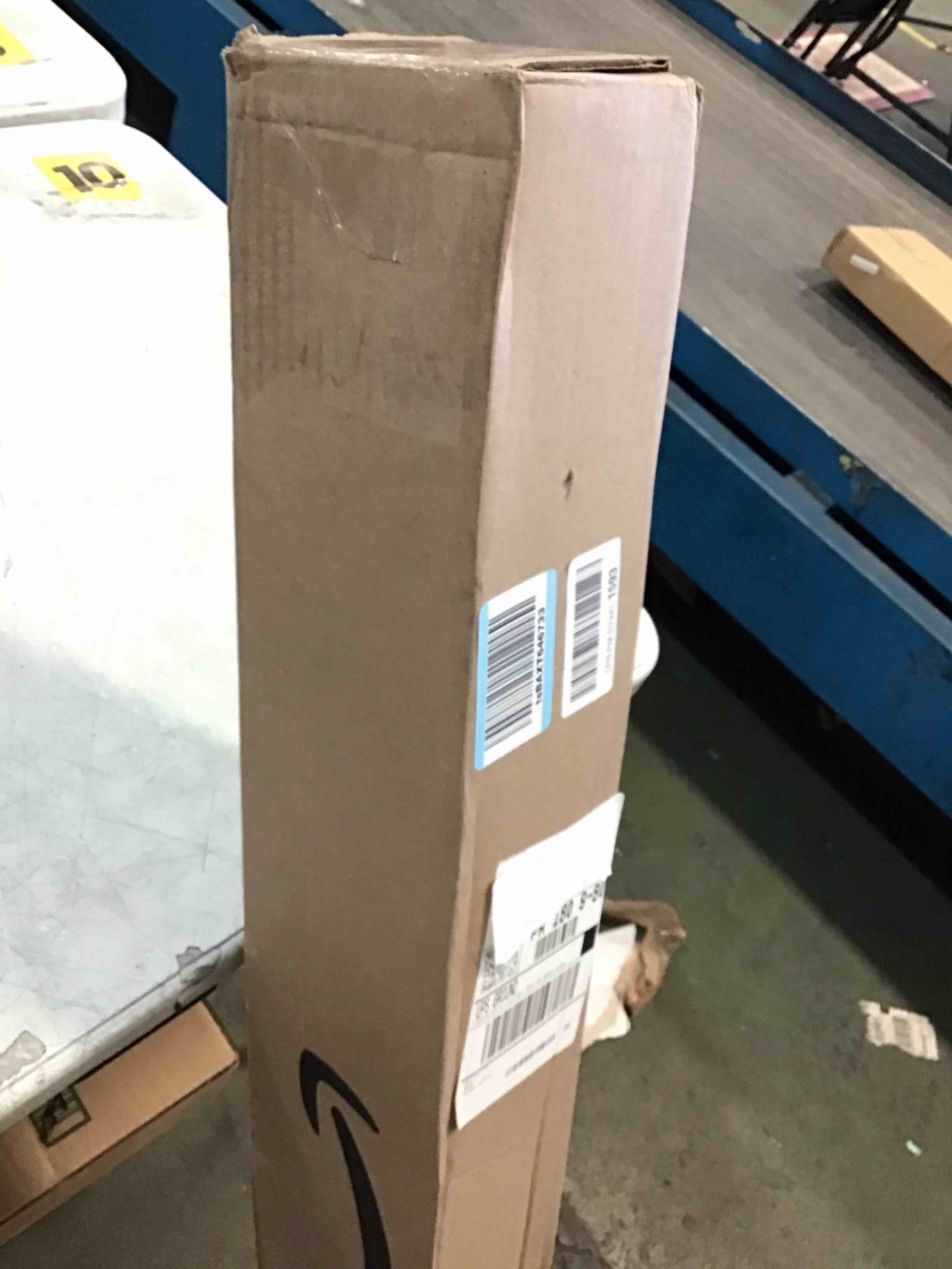 https://s3.amazonaws.com/lotting-images-prod/bidfta/TEA2138239_1750516128521.jpeg