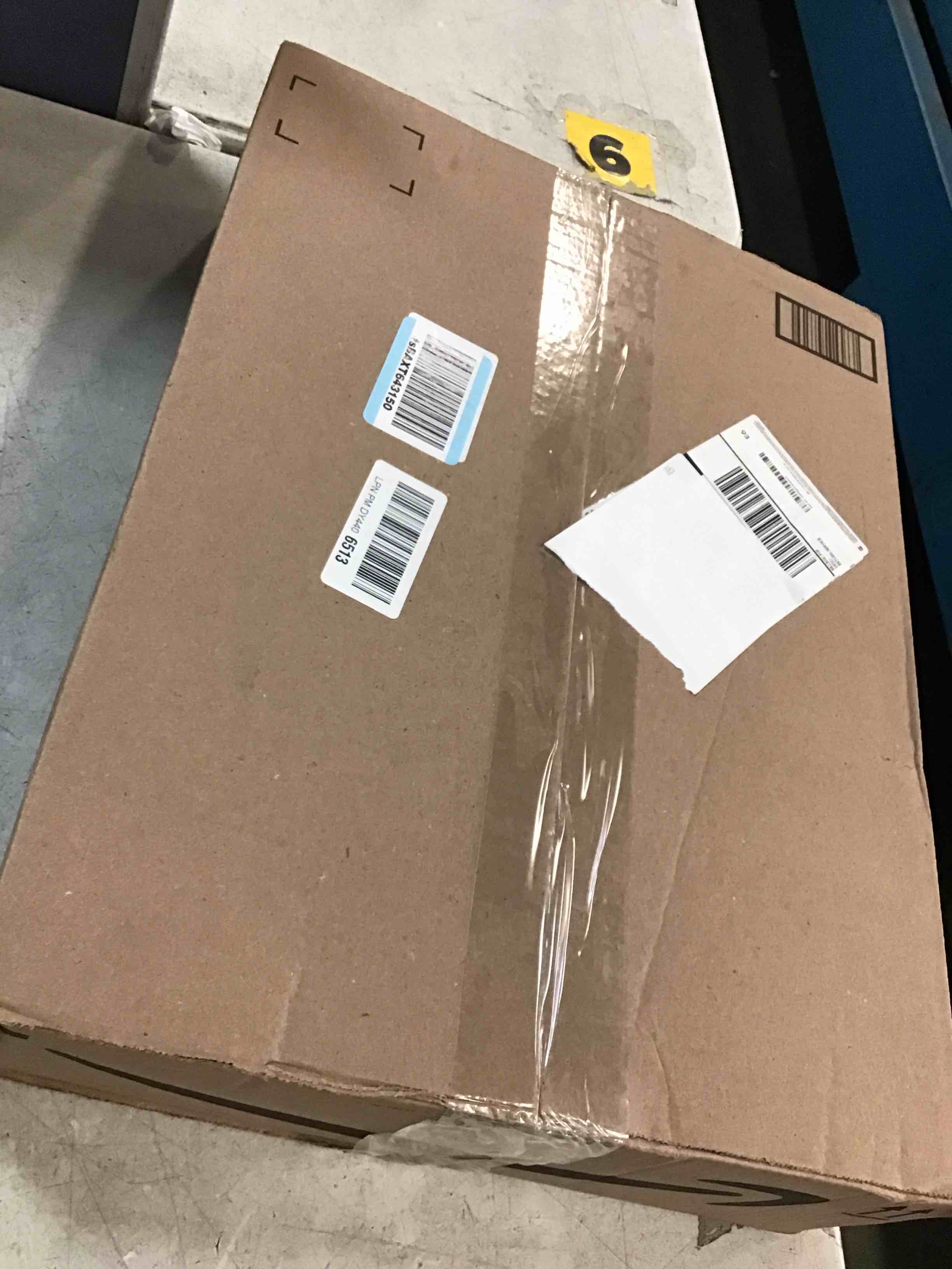 https://s3.amazonaws.com/lotting-images-prod/bidfta/TEA2138336_1750530222458.jpeg