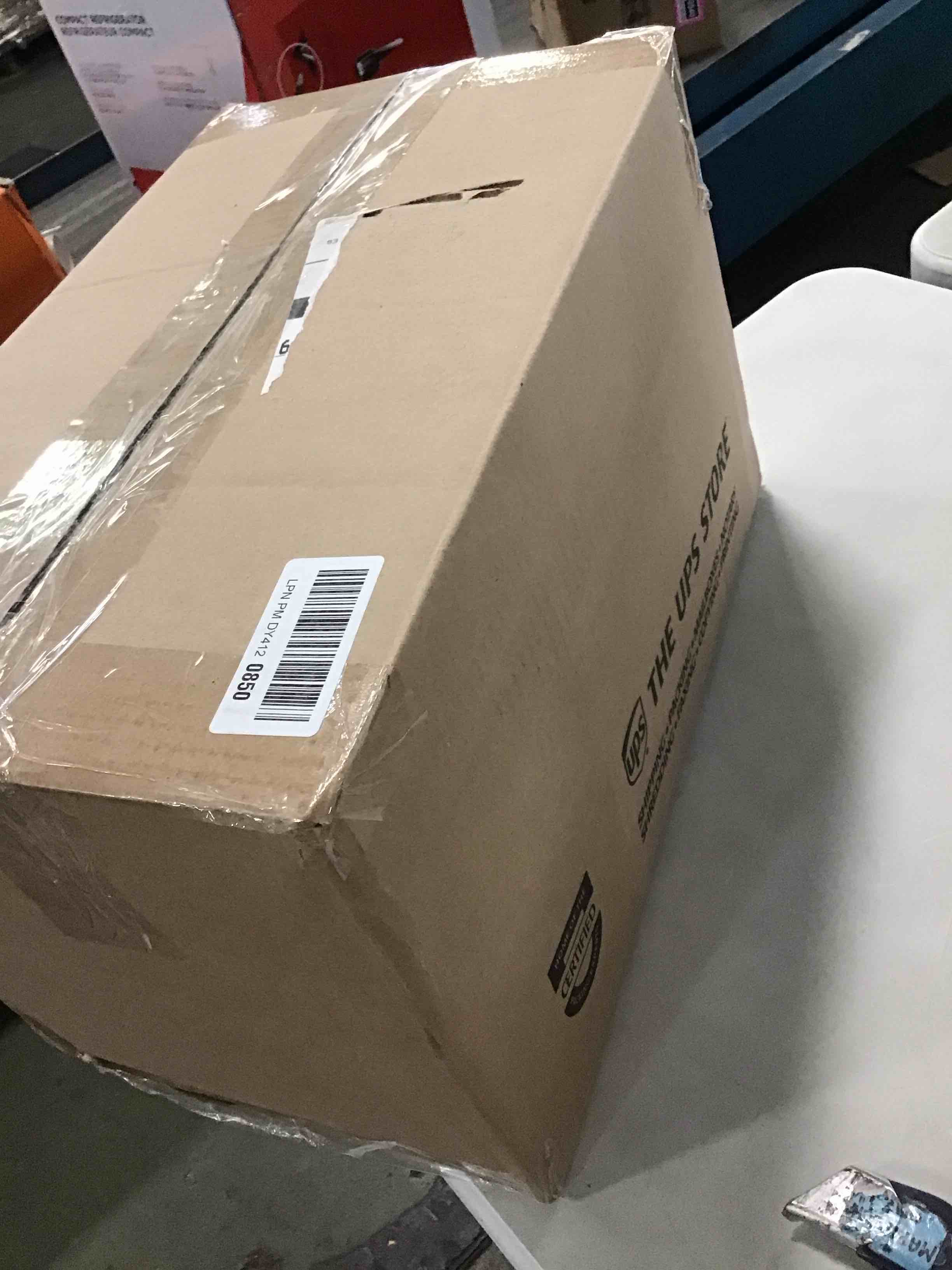 https://s3.amazonaws.com/lotting-images-prod/bidfta/TEA2139073_1750943511066.jpeg