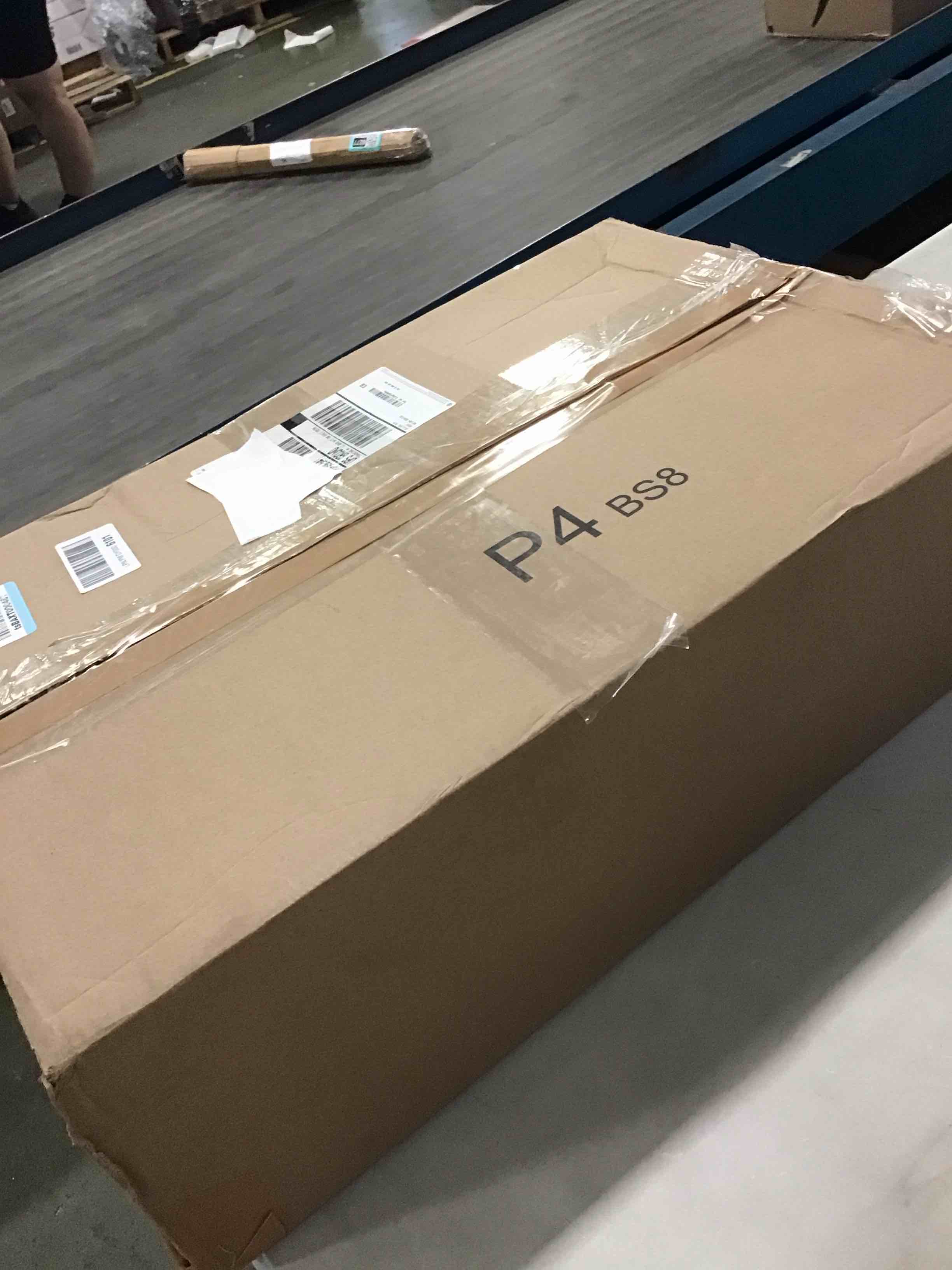 https://s3.amazonaws.com/lotting-images-prod/bidfta/TEA2139104_1750941547267.jpeg