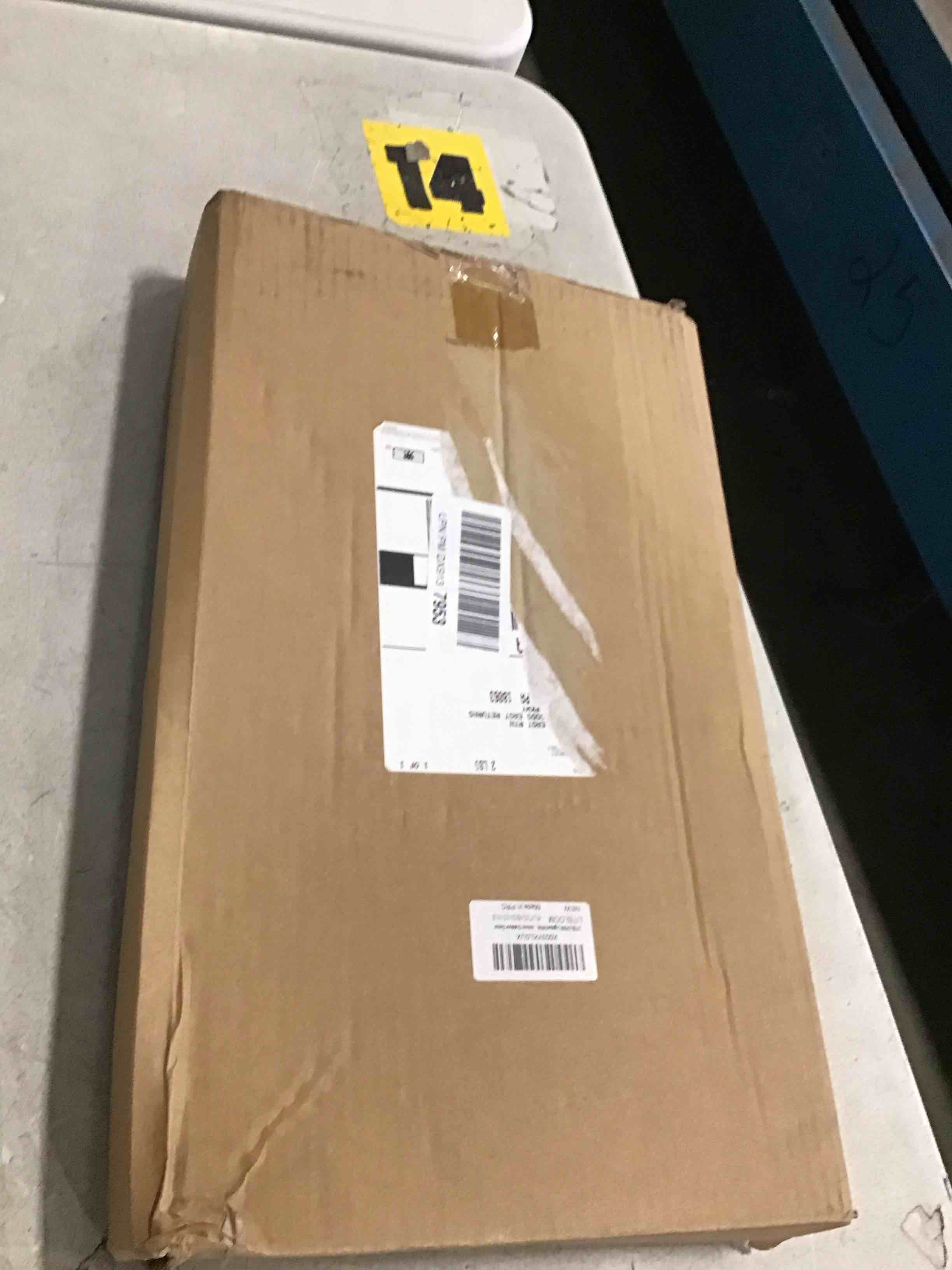 https://s3.amazonaws.com/lotting-images-prod/bidfta/TEA2139311_1751026394611.jpeg