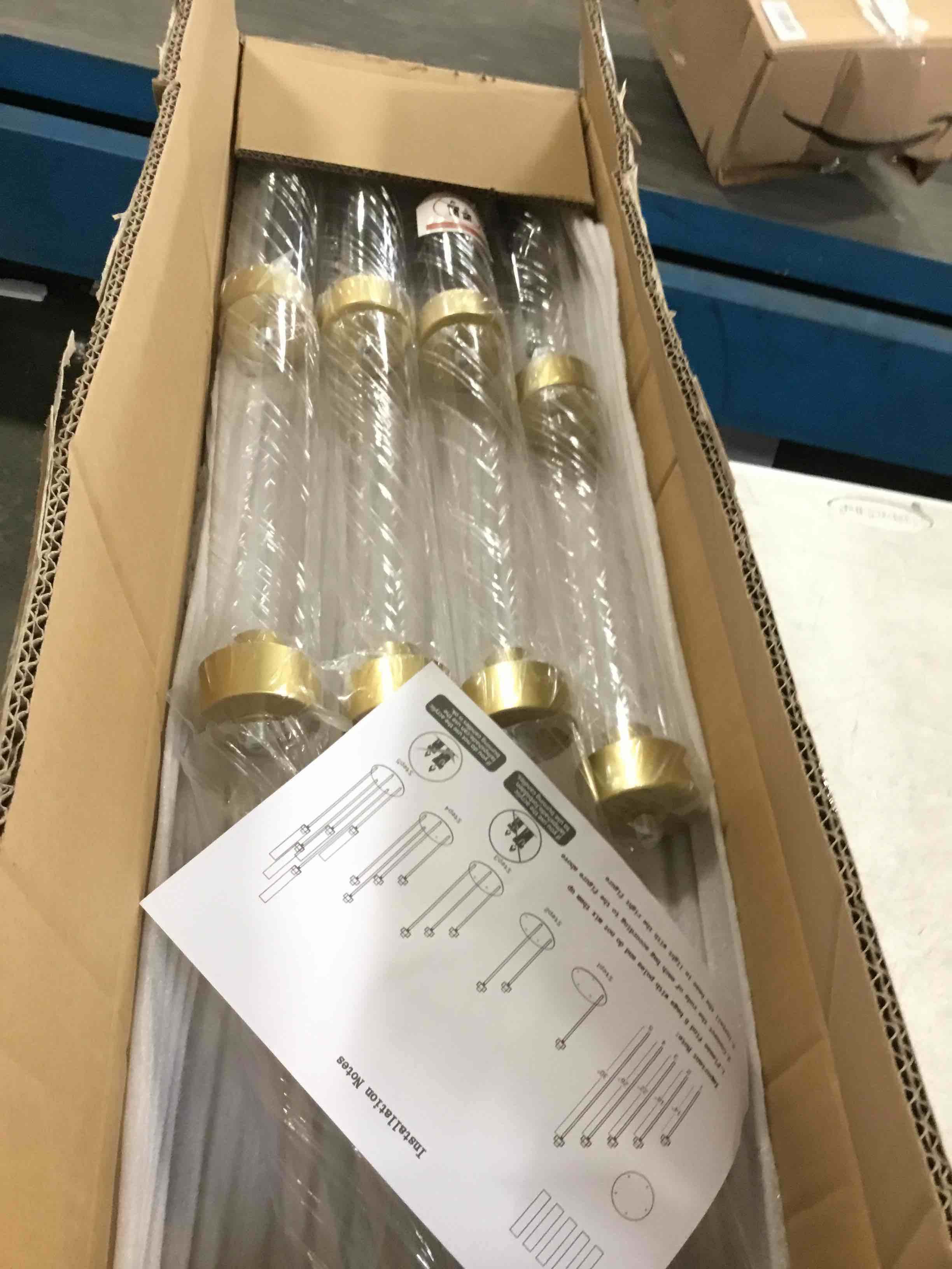 https://s3.amazonaws.com/lotting-images-prod/bidfta/TEA2139556_1751288205901.jpeg