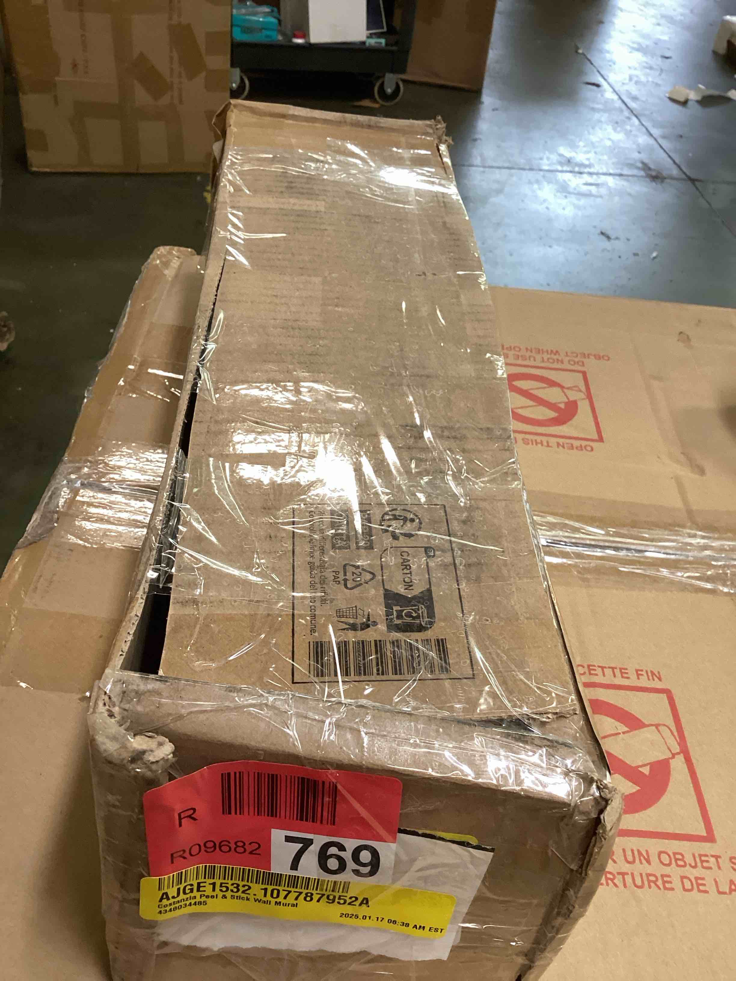 https://s3.amazonaws.com/lotting-images-prod/bidfta/TEA2140452_1745940098627.jpeg
