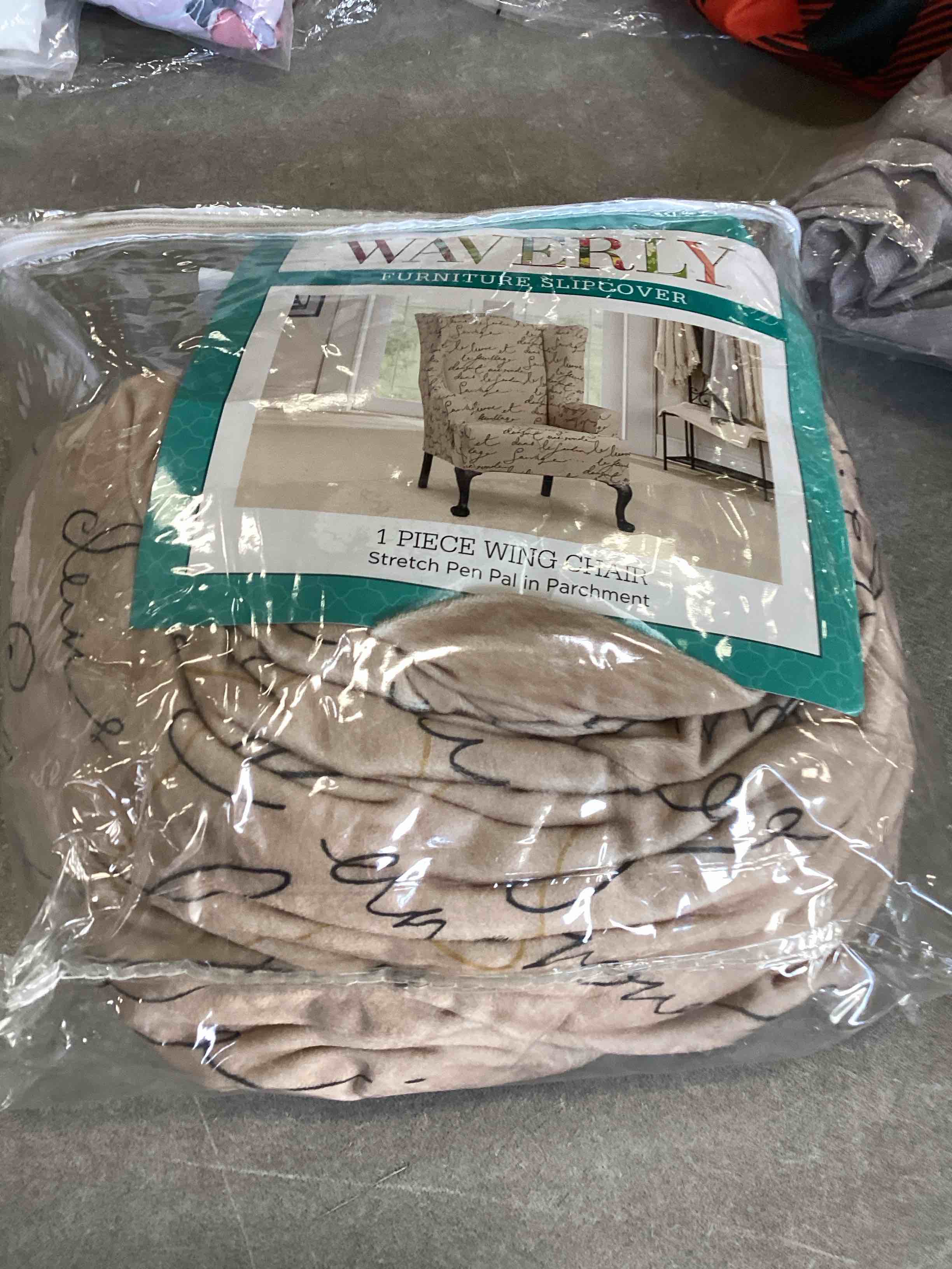 https://s3.amazonaws.com/lotting-images-prod/bidfta/TEA2140528_1746017987370.jpeg