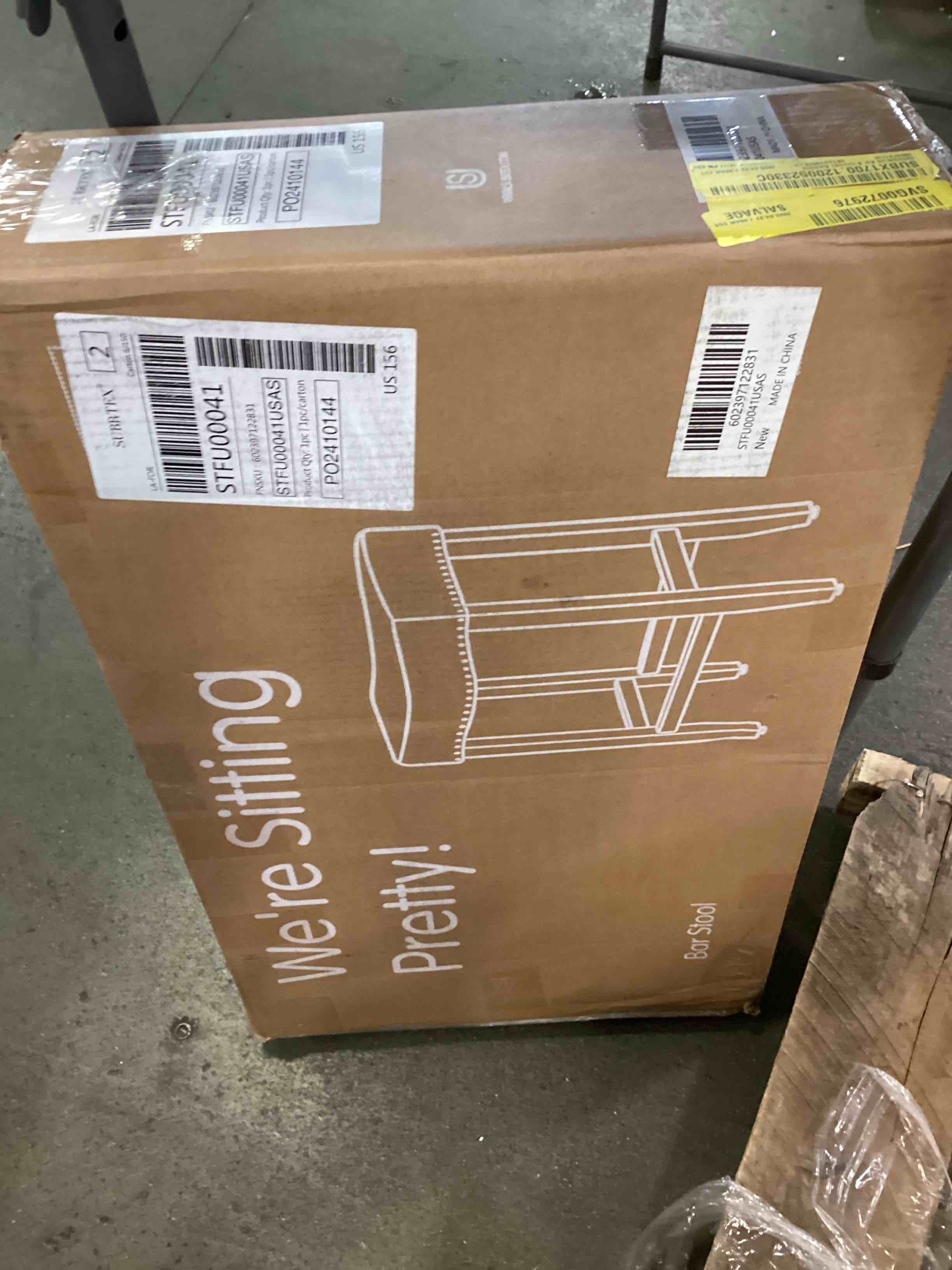 https://s3.amazonaws.com/lotting-images-prod/bidfta/TEA2140613_1746110924060.jpeg