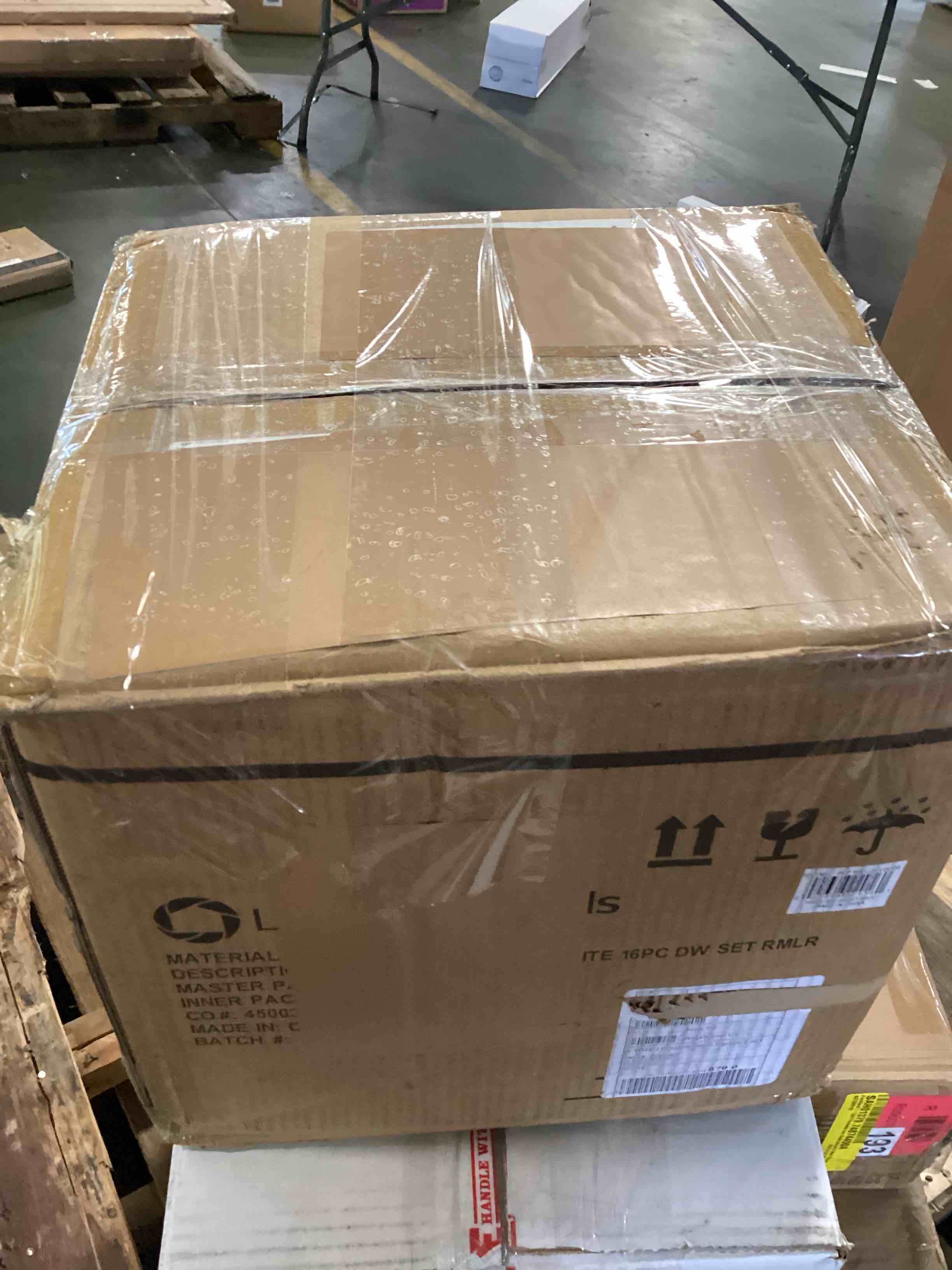 https://s3.amazonaws.com/lotting-images-prod/bidfta/TEA2140802_1746127474396.jpeg