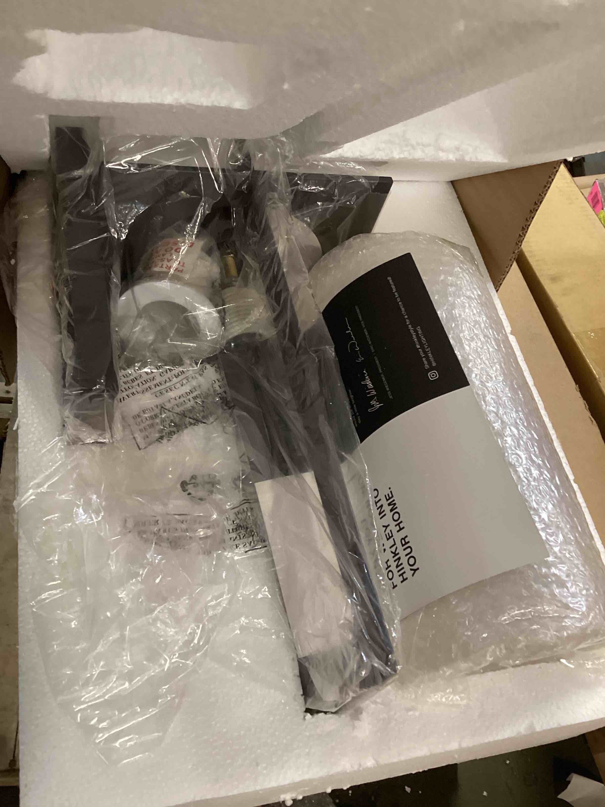 https://s3.amazonaws.com/lotting-images-prod/bidfta/TEA2141577_1746556439235.jpeg