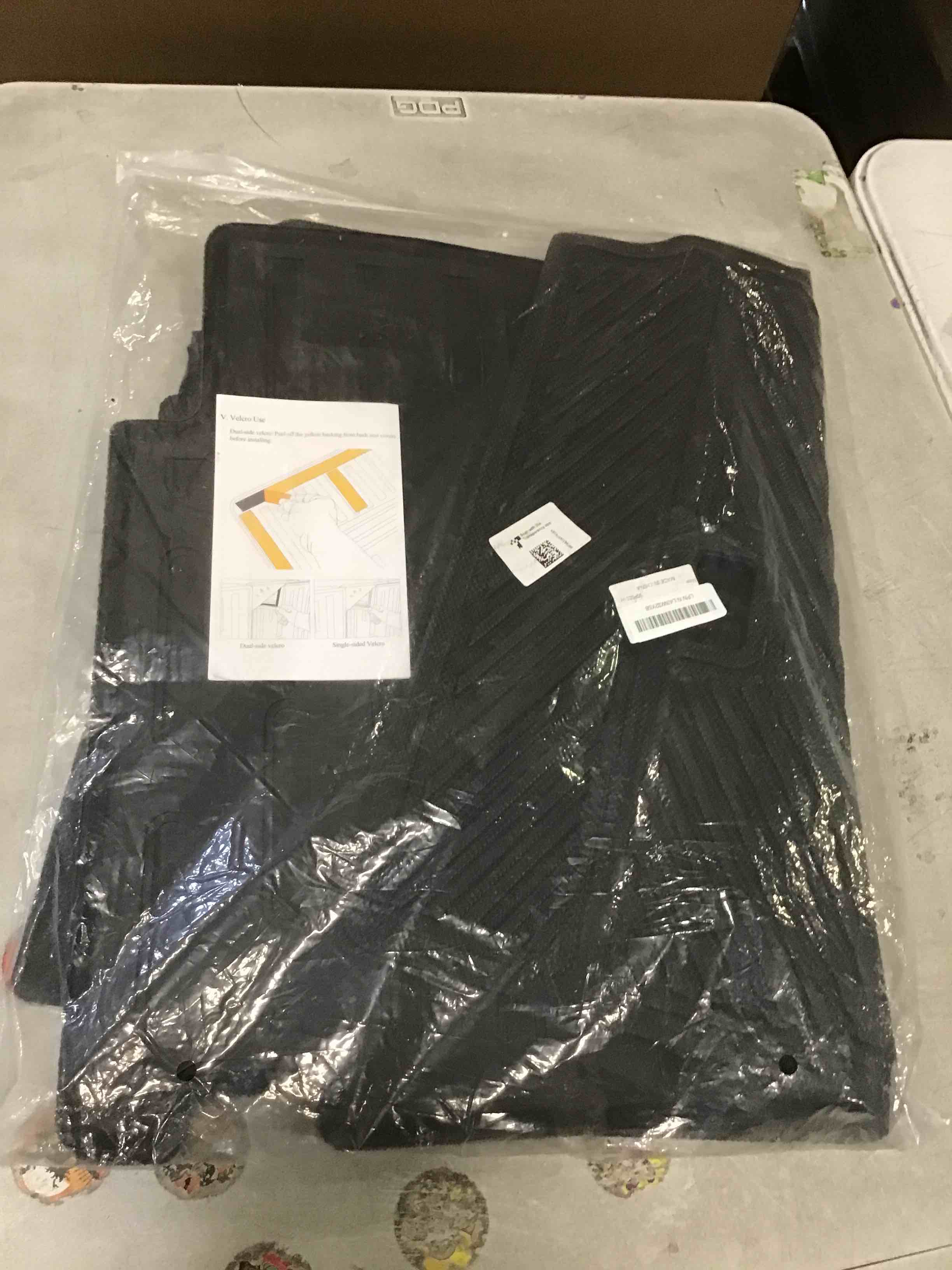 https://s3.amazonaws.com/lotting-images-prod/bidfta/TEA2143378_1745002812891.jpeg