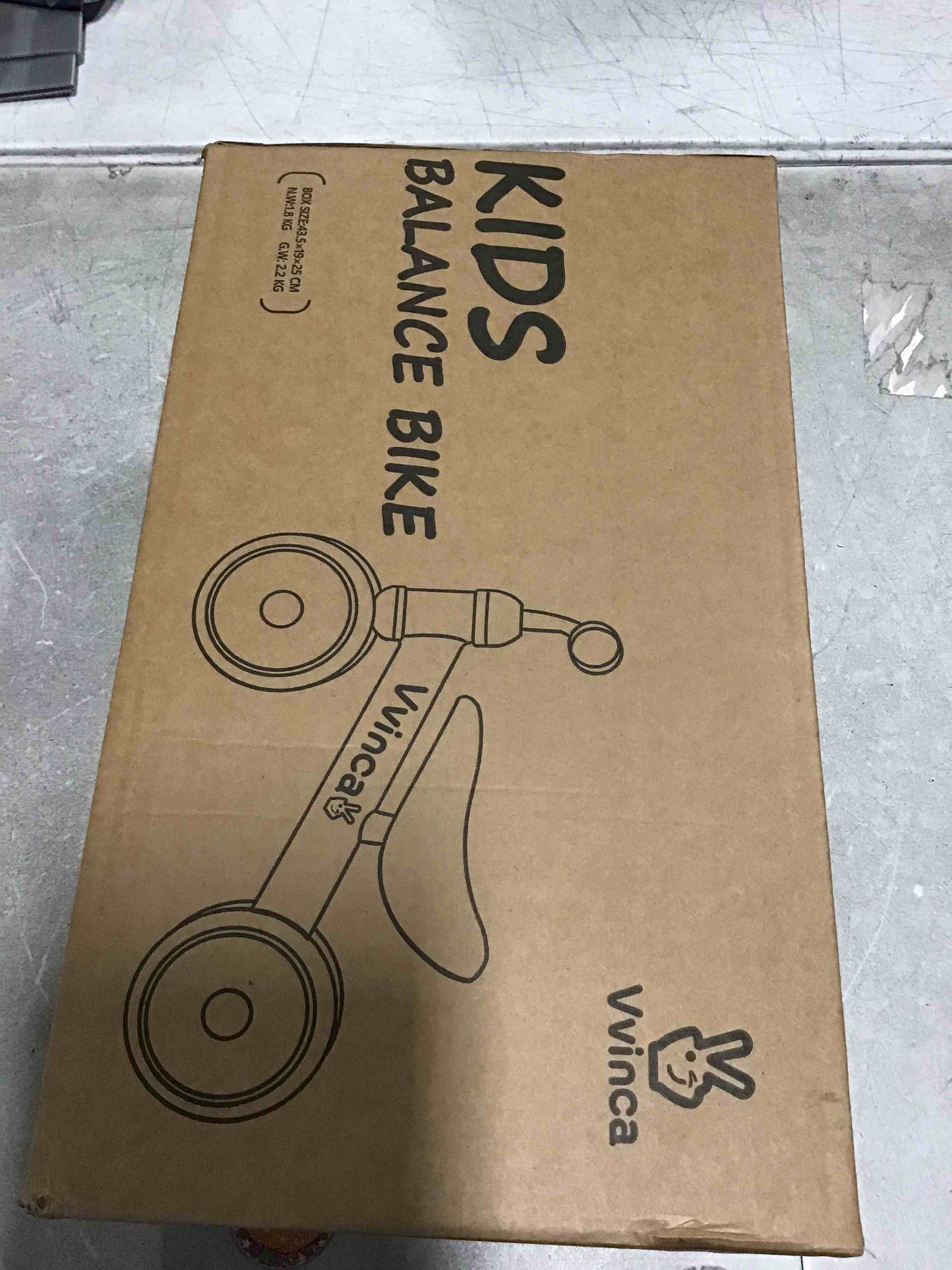 https://s3.amazonaws.com/lotting-images-prod/bidfta/TEA2143664_1745323393415.jpeg