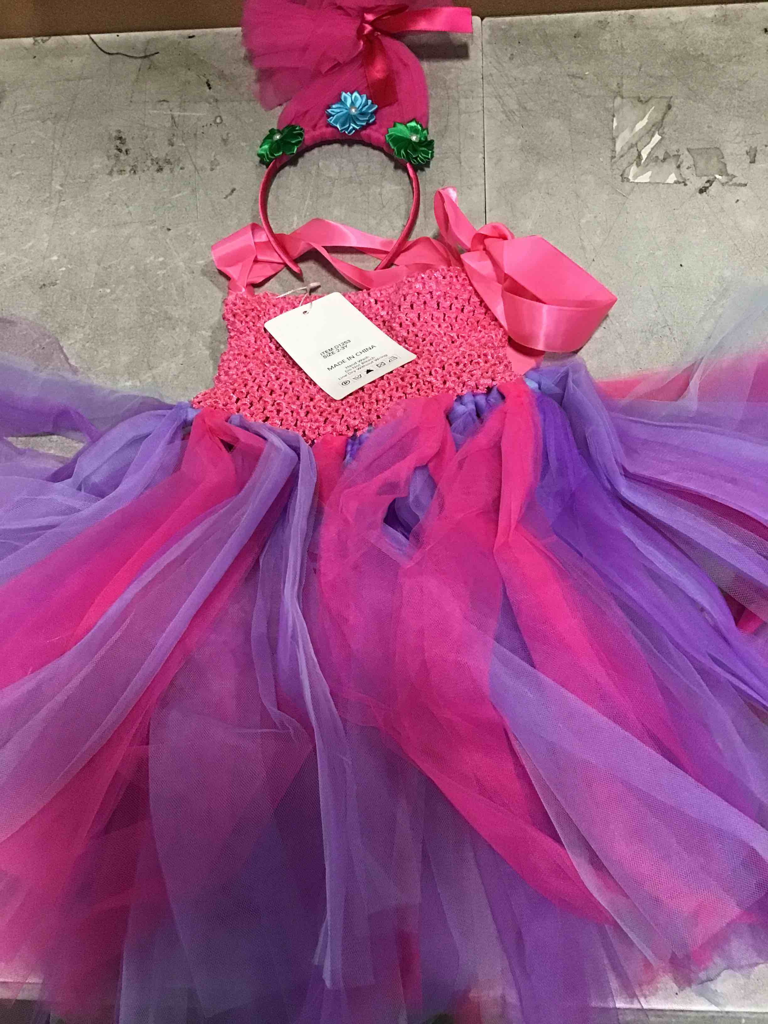 https://s3.amazonaws.com/lotting-images-prod/bidfta/TEA2143855_1745596915379.jpeg