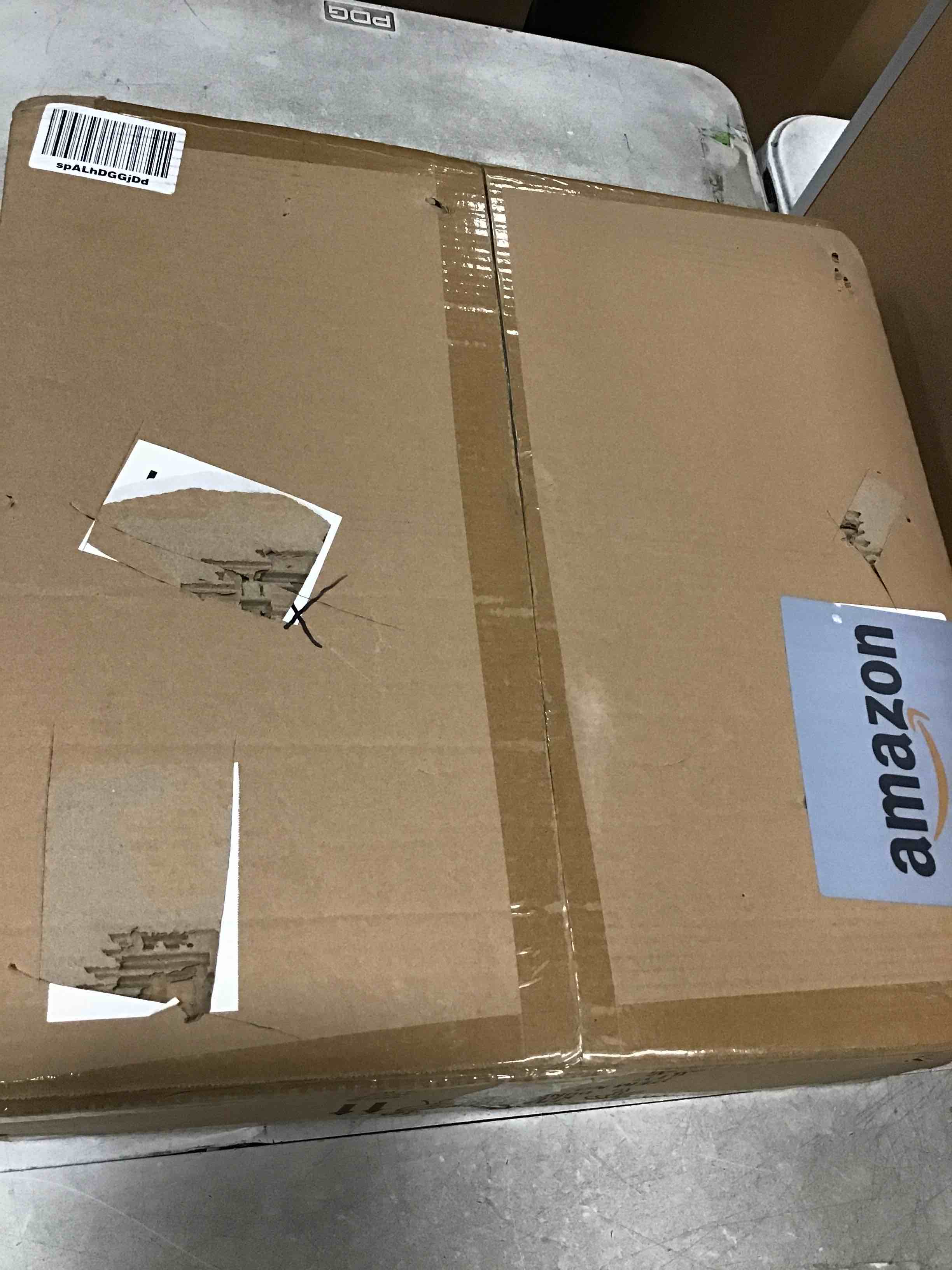 https://s3.amazonaws.com/lotting-images-prod/bidfta/TEA2144392_1745946048632.jpeg