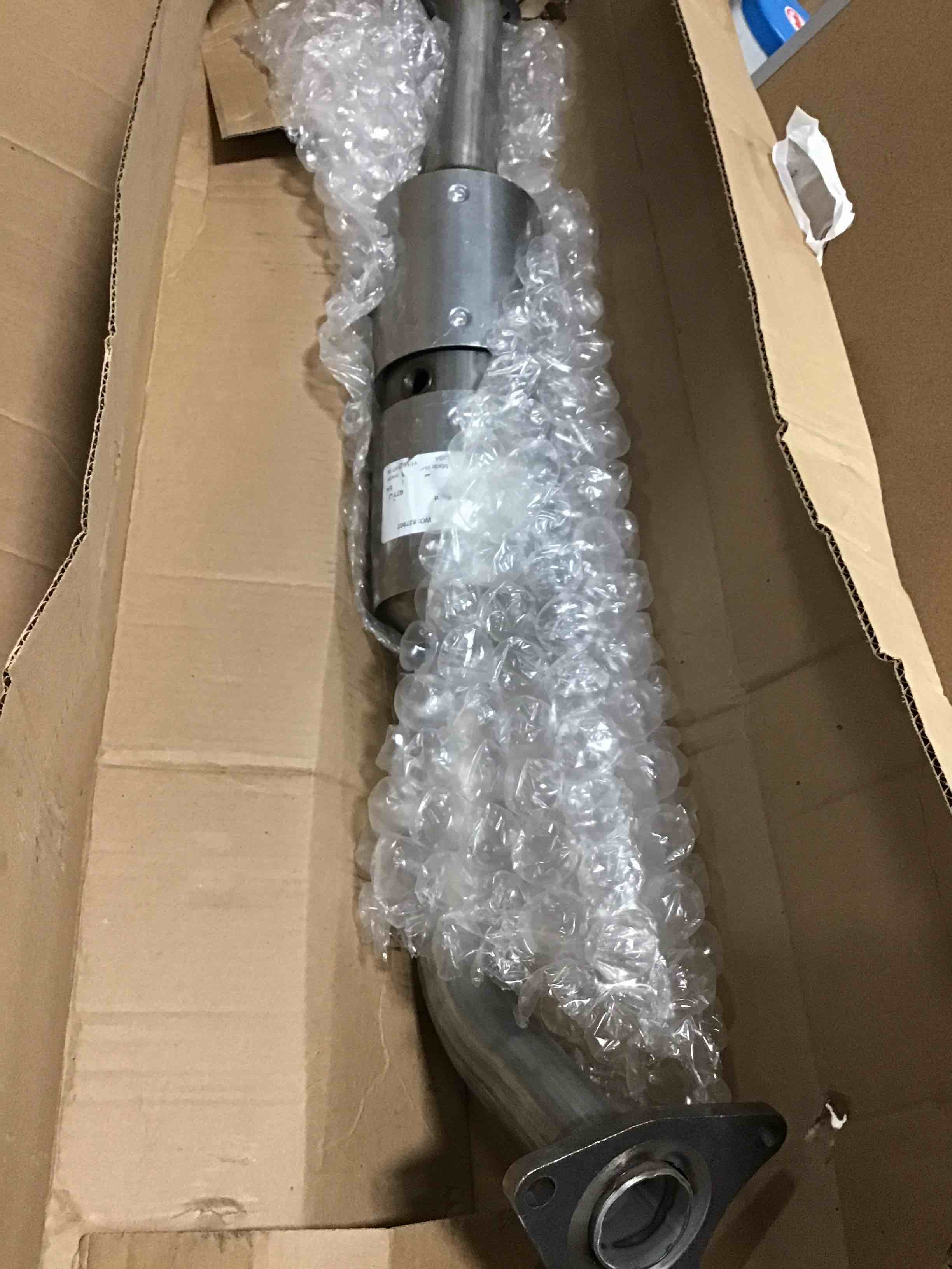 https://s3.amazonaws.com/lotting-images-prod/bidfta/TEA2144526_1746448124628.jpeg