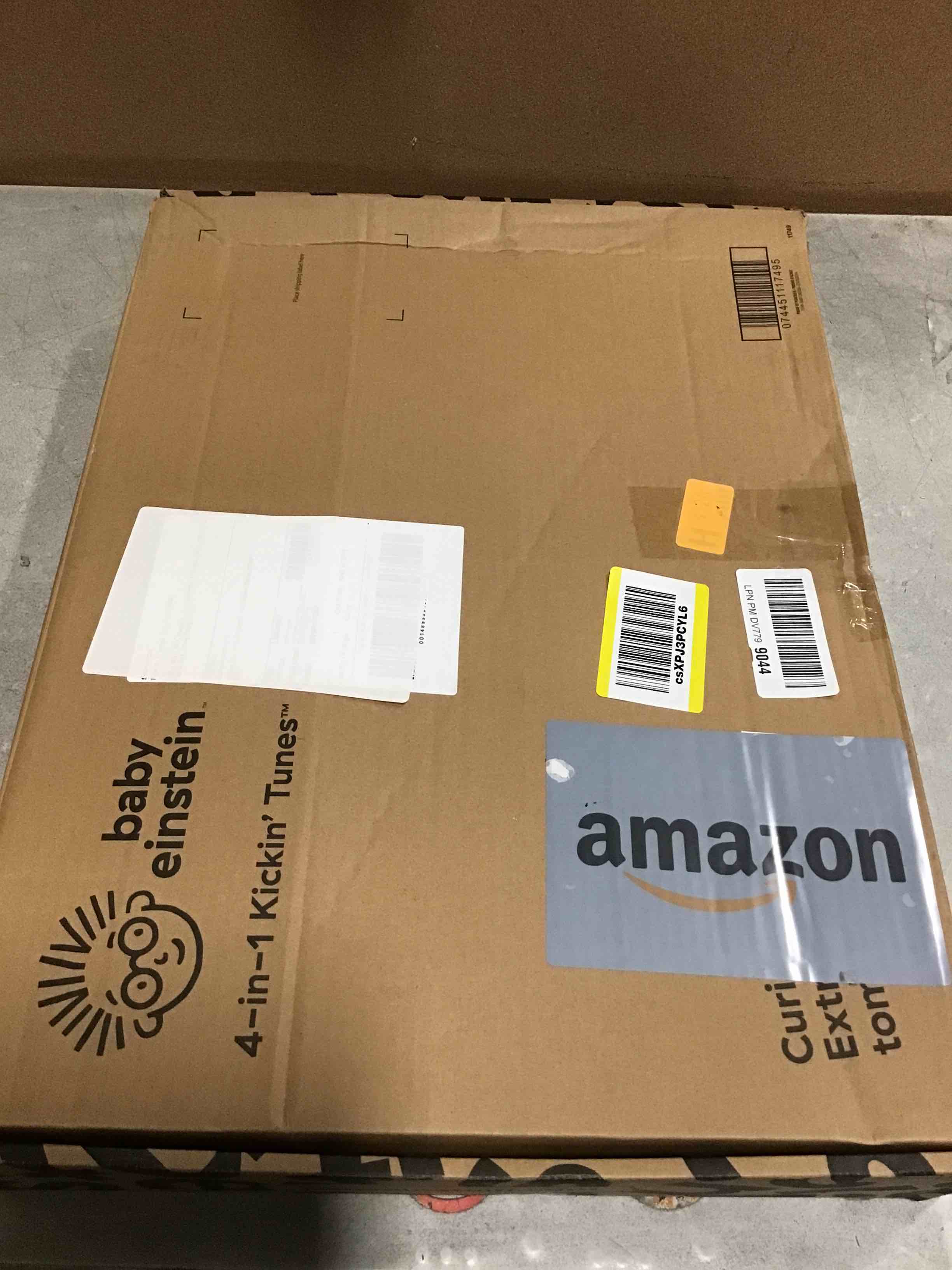https://s3.amazonaws.com/lotting-images-prod/bidfta/TEA2144565_1746453207033.jpeg