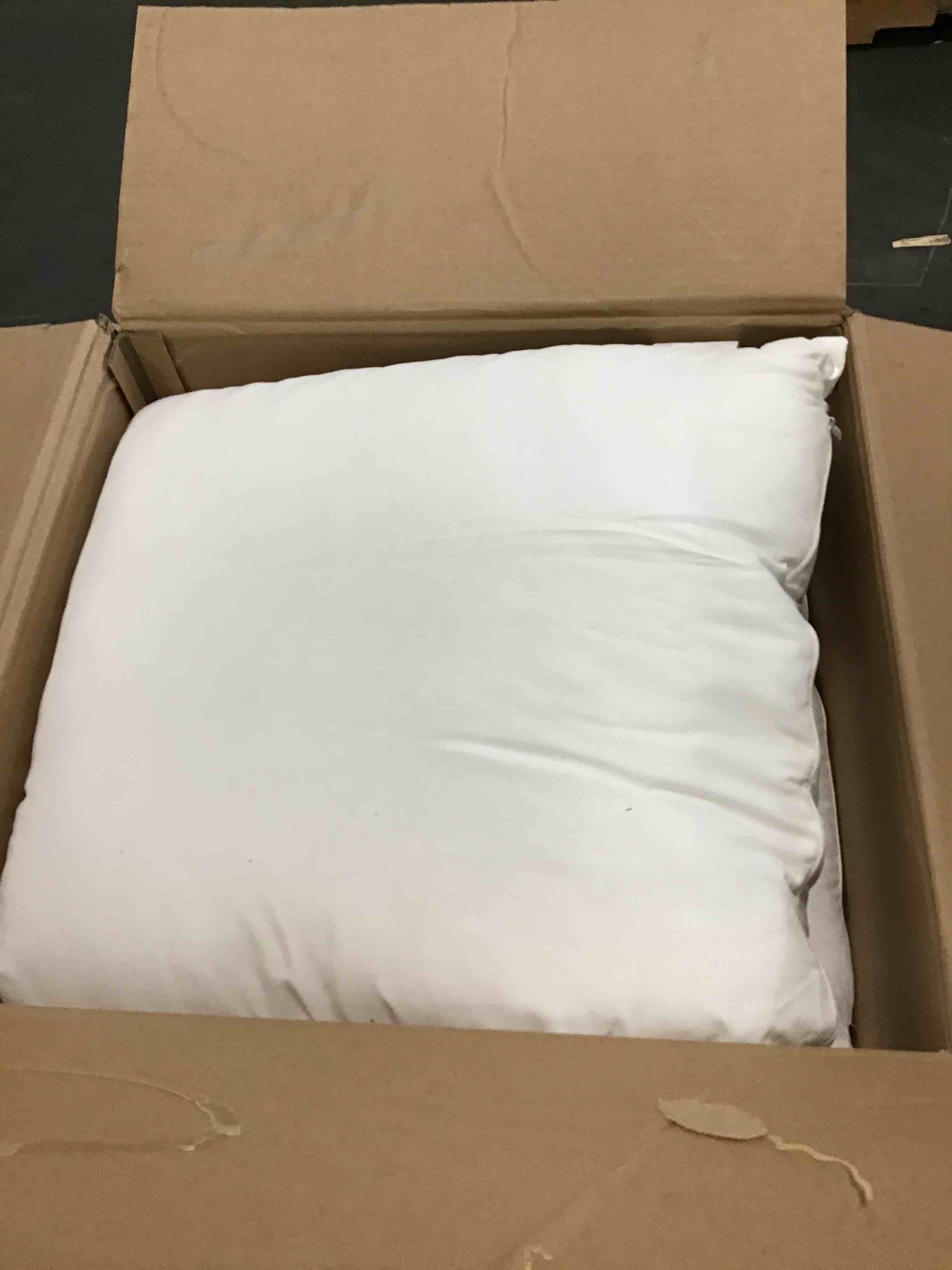 https://s3.amazonaws.com/lotting-images-prod/bidfta/TEA2144656_1746533704924.jpeg
