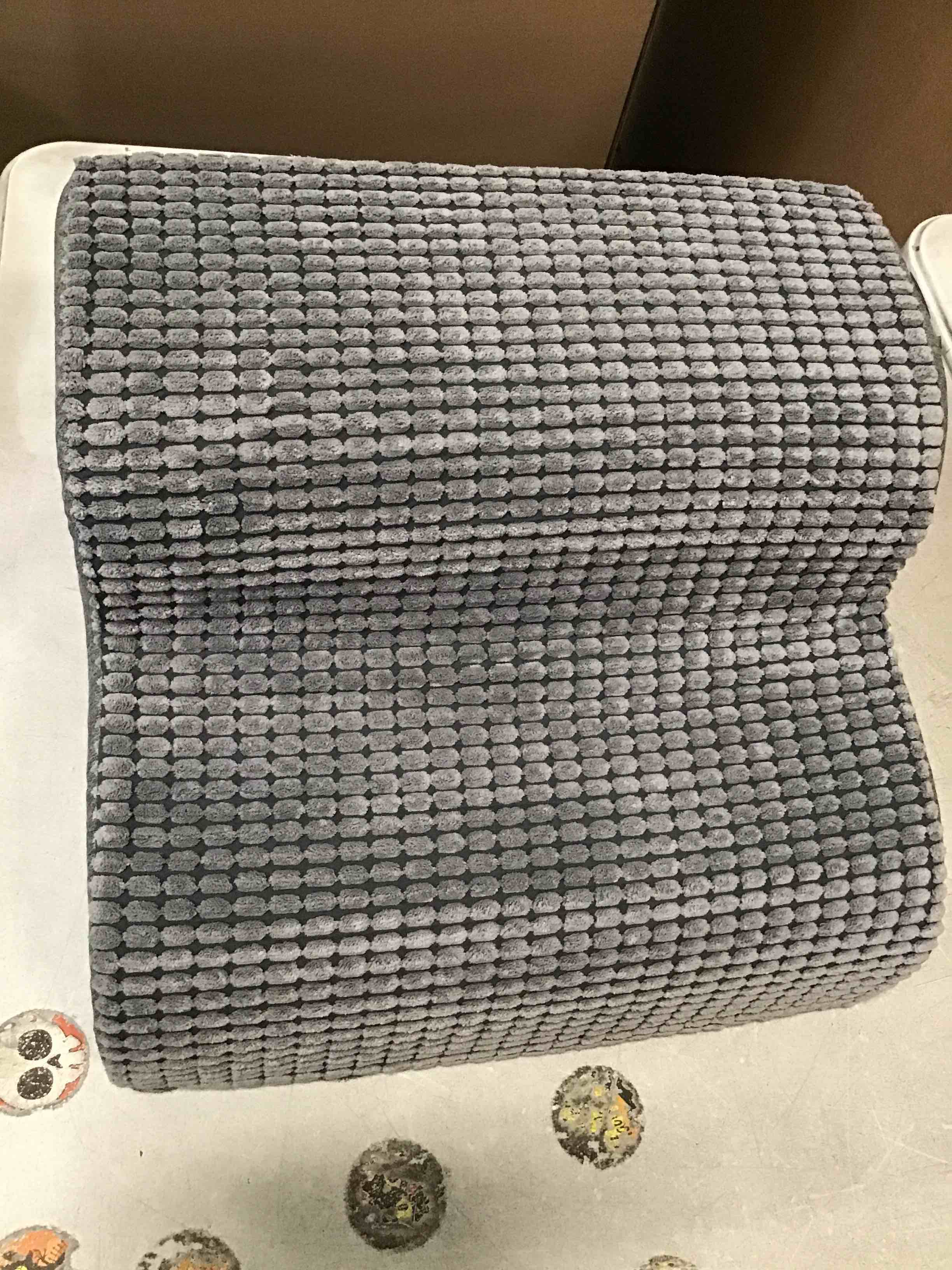https://s3.amazonaws.com/lotting-images-prod/bidfta/TEA2144865_1746559550418.jpeg