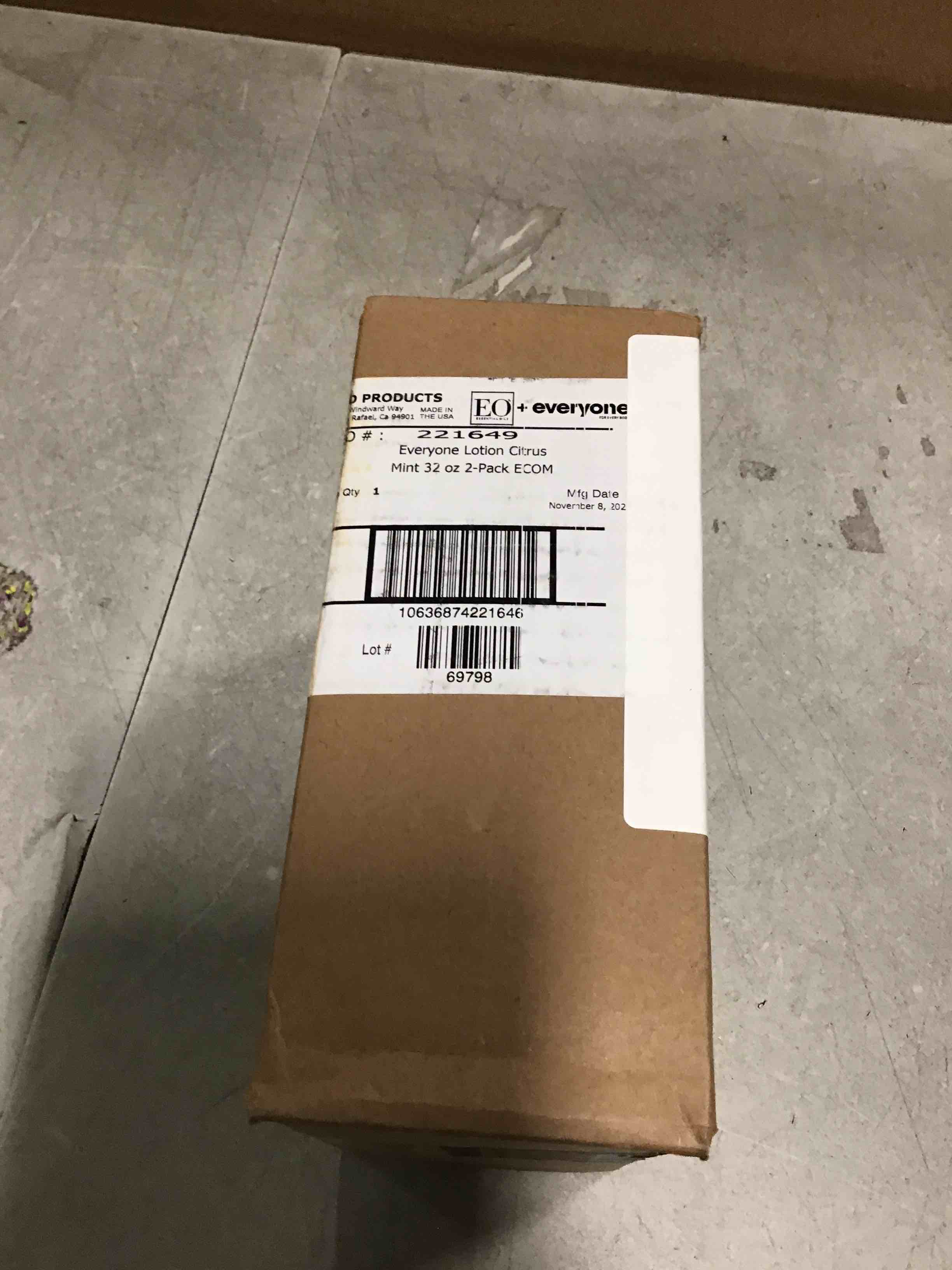 https://s3.amazonaws.com/lotting-images-prod/bidfta/TEA2144950_1746707472540.jpeg