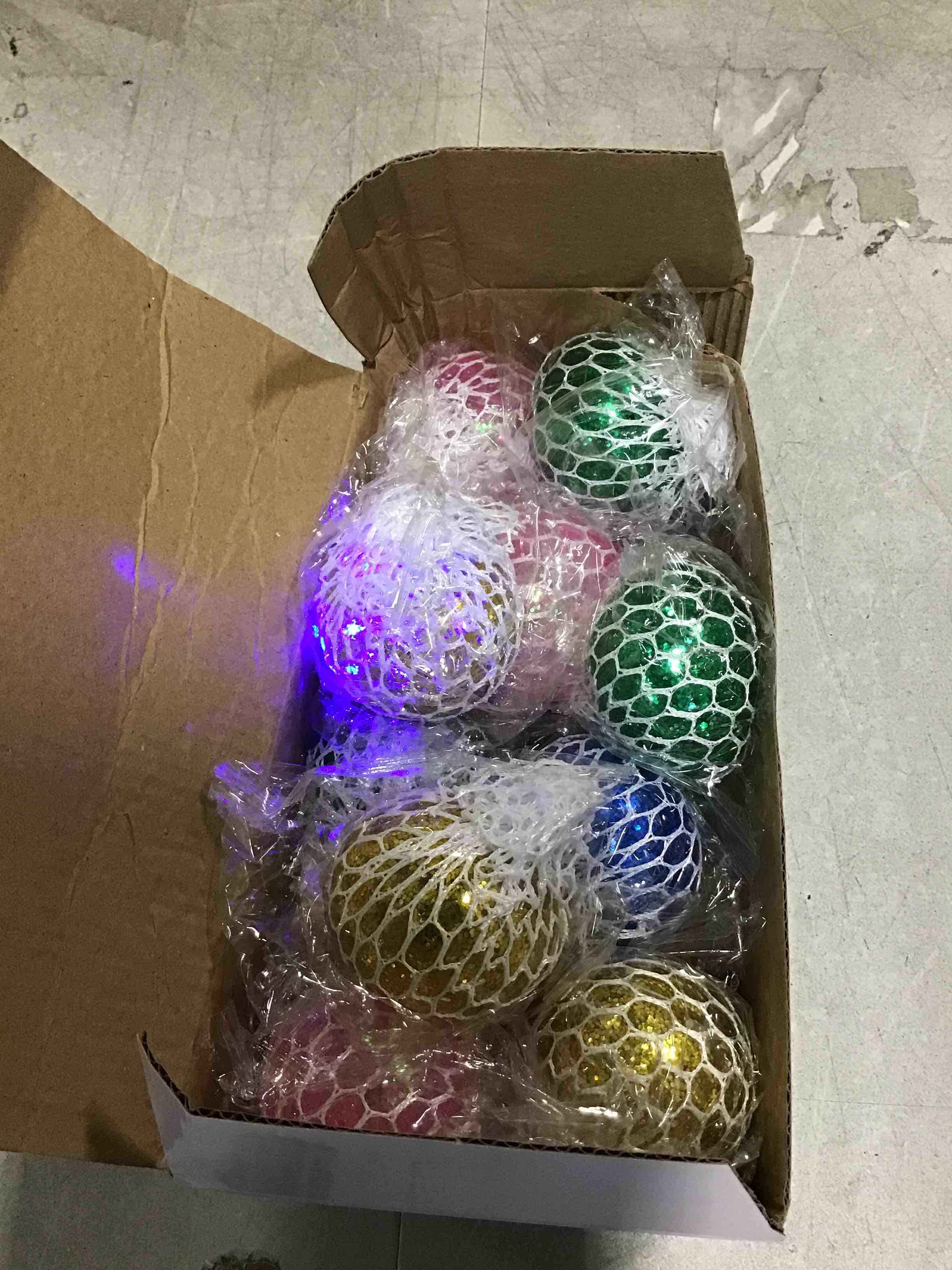 https://s3.amazonaws.com/lotting-images-prod/bidfta/TEA2145017_1746733912804.jpeg