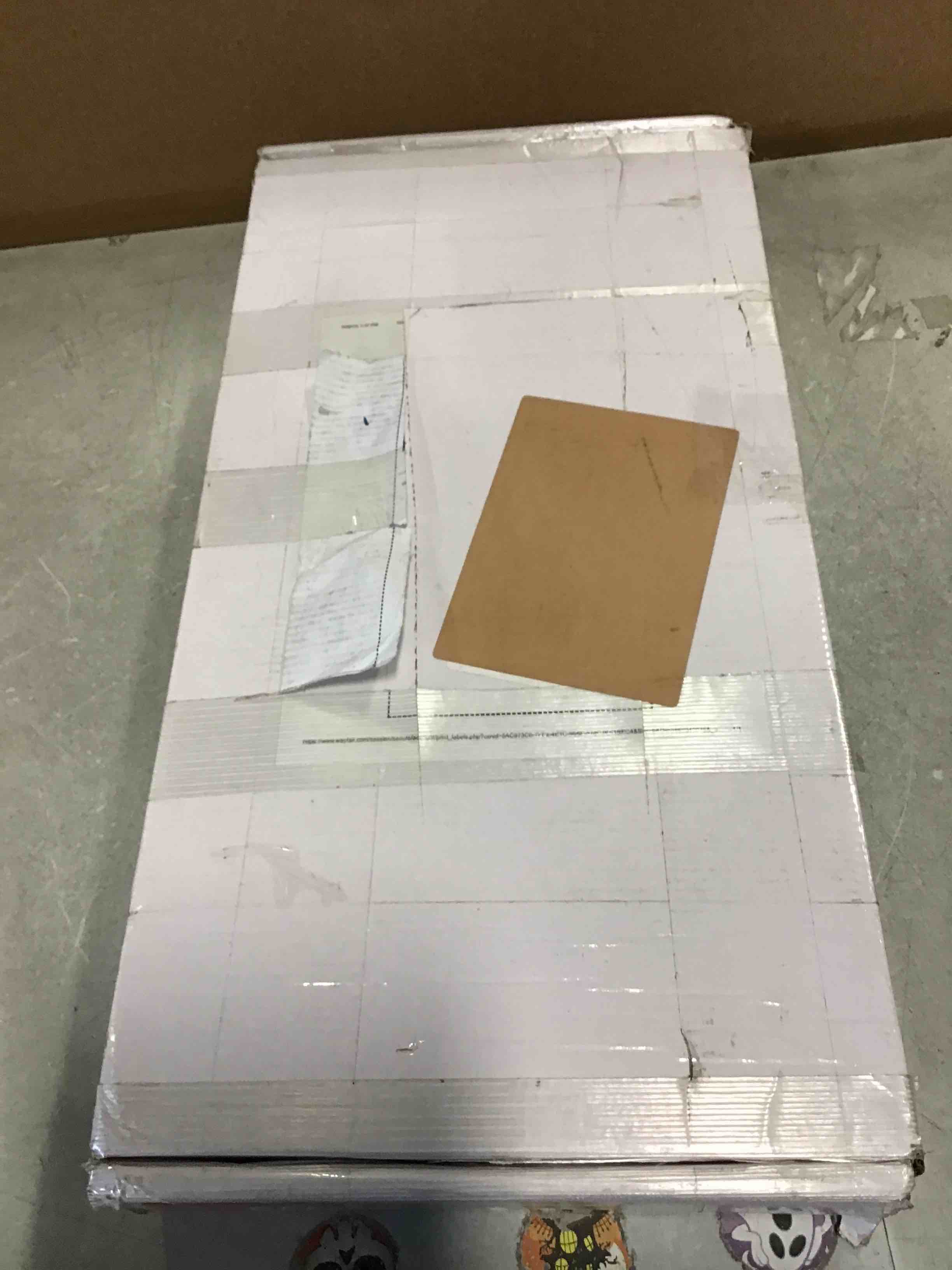 https://s3.amazonaws.com/lotting-images-prod/bidfta/TEA2145220_1747054837003.jpeg
