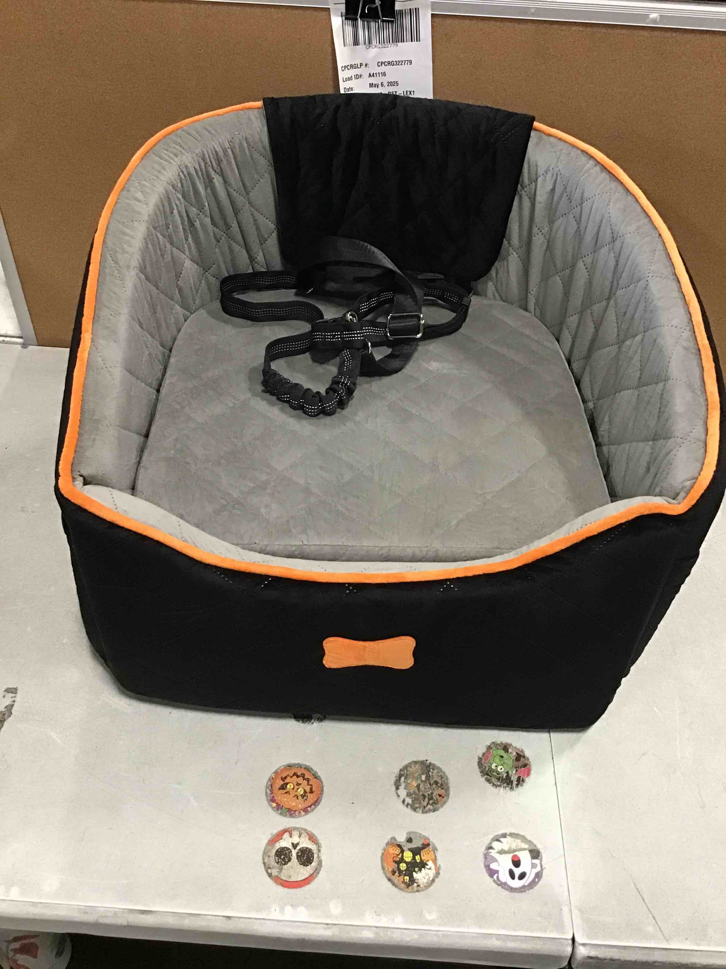 https://s3.amazonaws.com/lotting-images-prod/bidfta/TEA2145717_1747242488000.jpeg