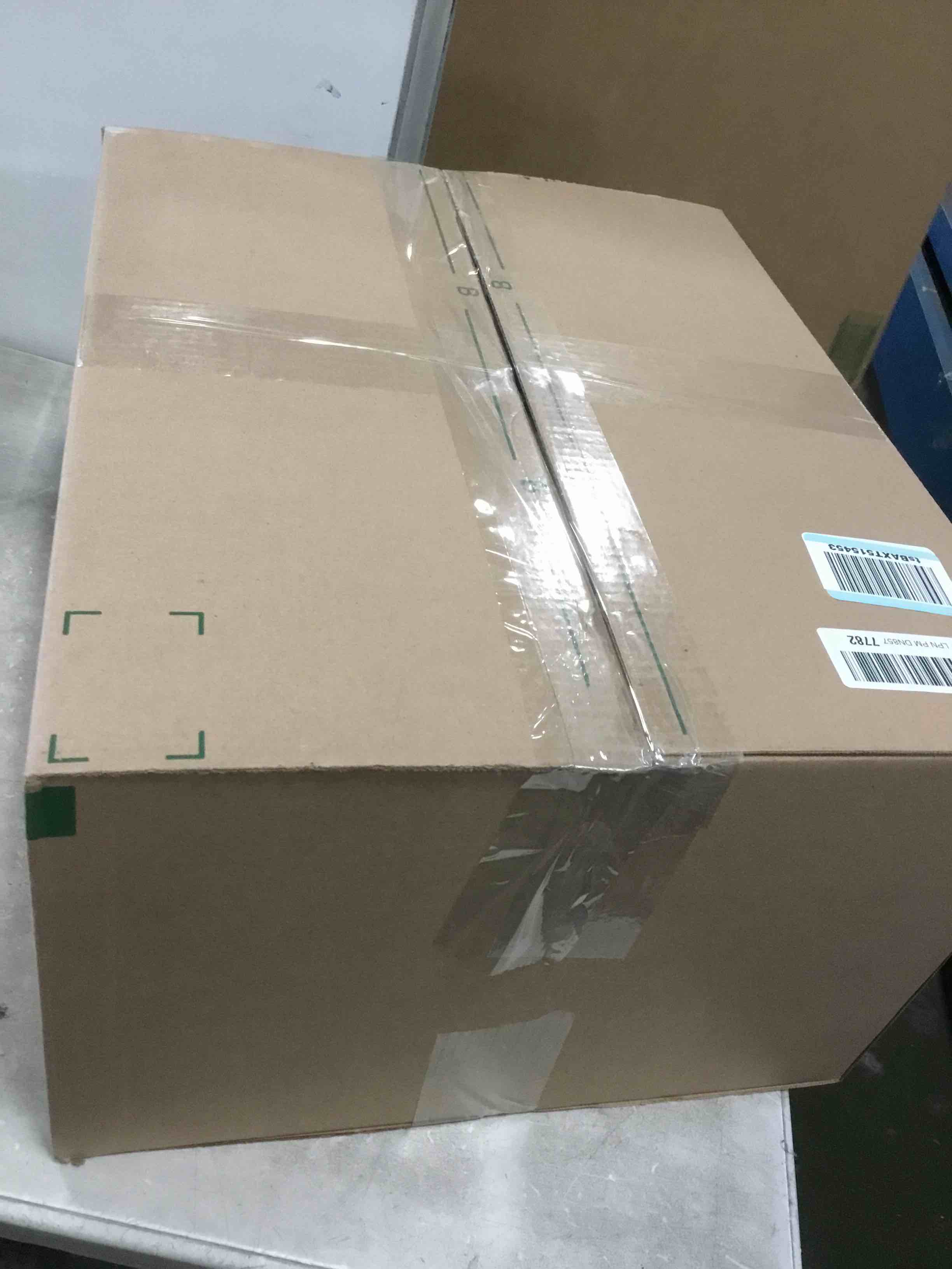 https://s3.amazonaws.com/lotting-images-prod/bidfta/TEA2153155_1742579331520.jpeg