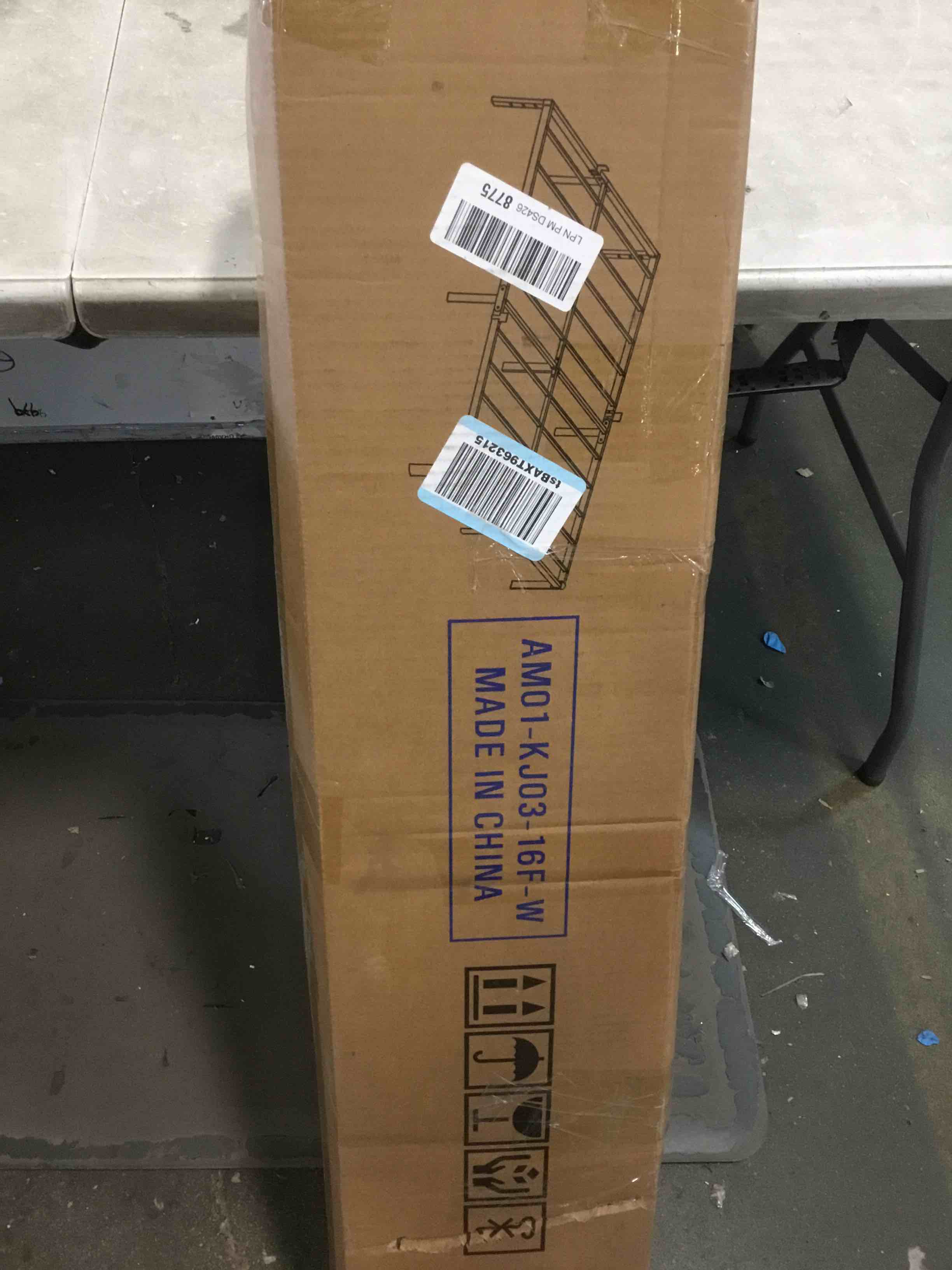 https://s3.amazonaws.com/lotting-images-prod/bidfta/TEA2153164_1742580090239.jpeg