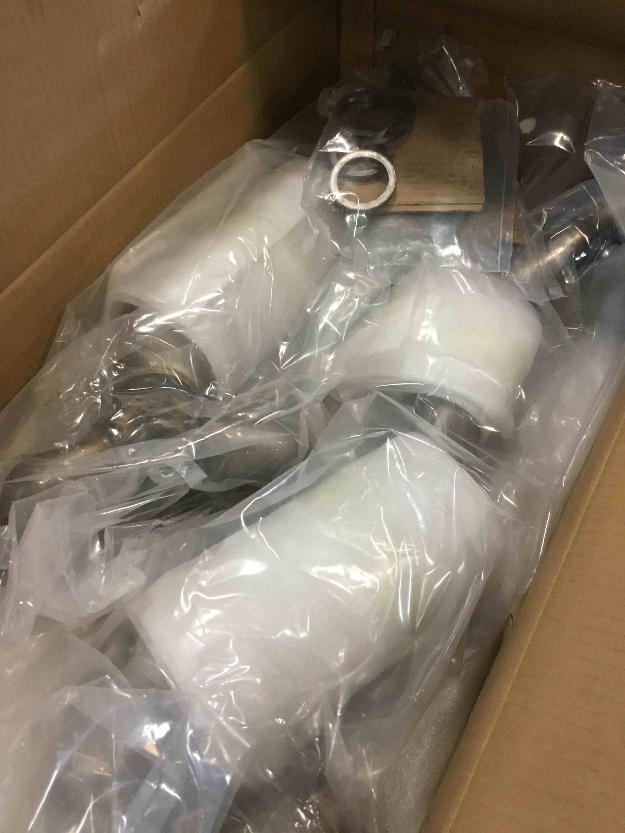 https://s3.amazonaws.com/lotting-images-prod/bidfta/TEA2153306_1742827165798.jpeg