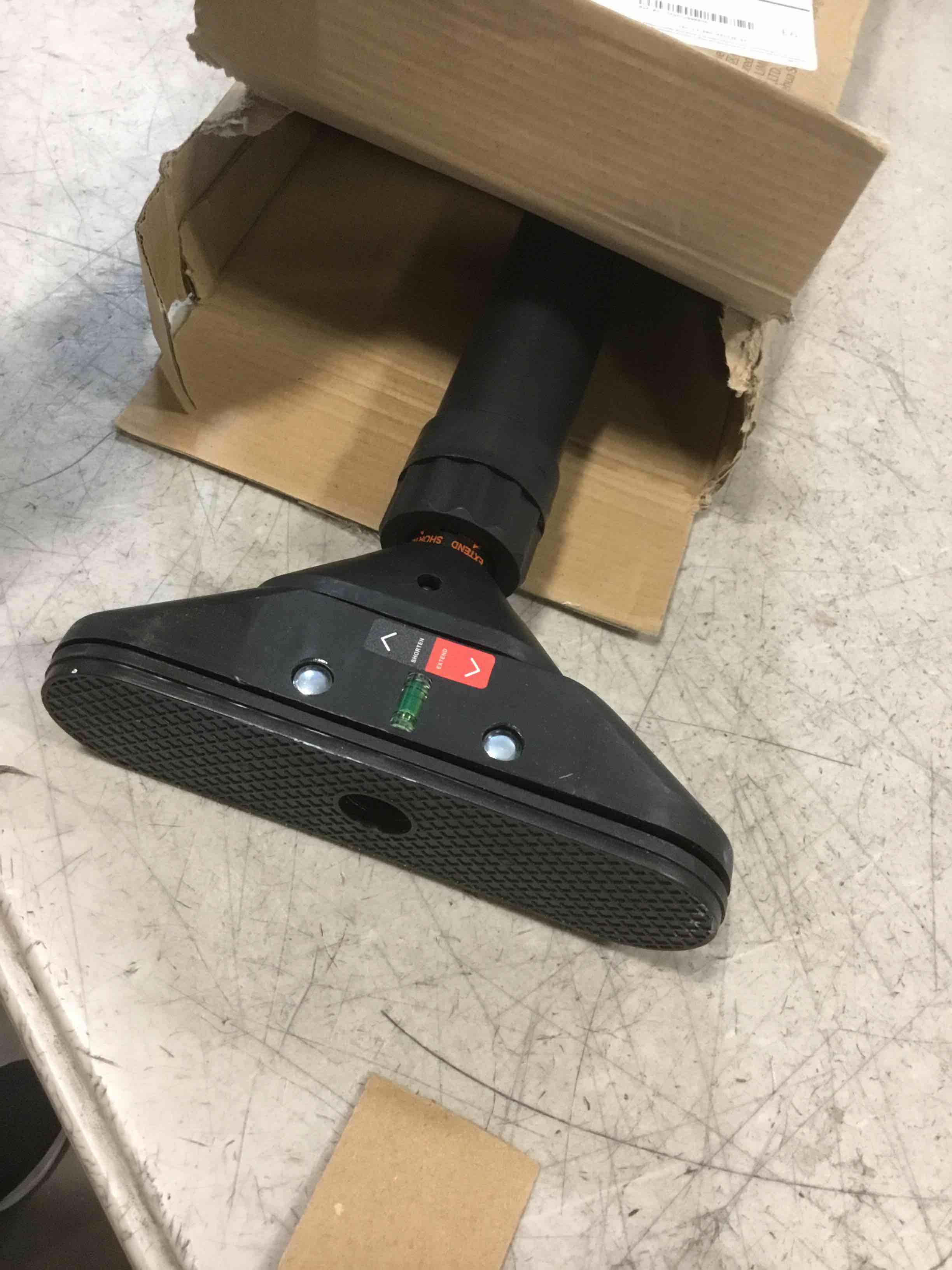 https://s3.amazonaws.com/lotting-images-prod/bidfta/TEA2153849_1743005122020.jpeg