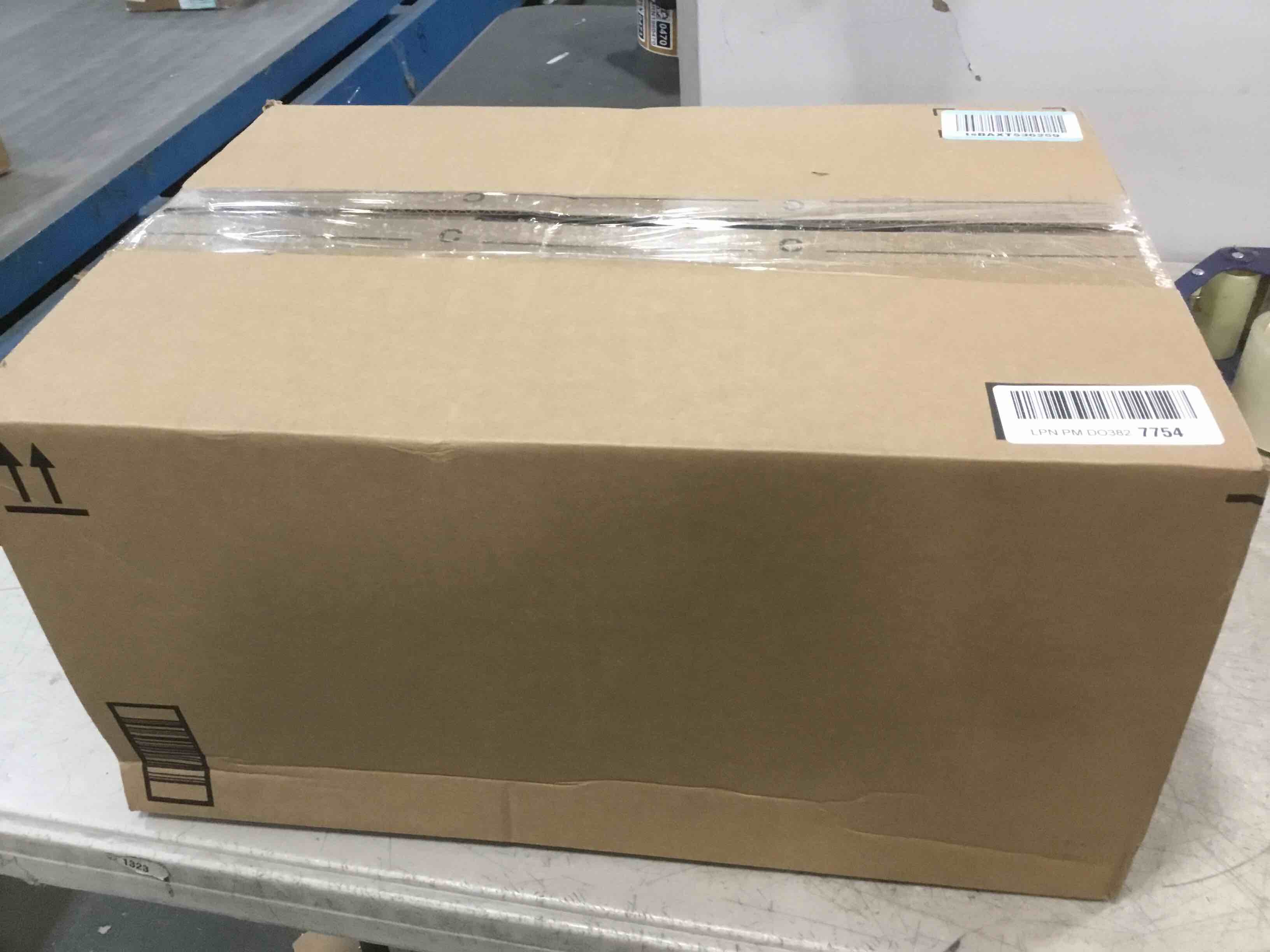 https://s3.amazonaws.com/lotting-images-prod/bidfta/TEA2153909_1743013213327.jpeg
